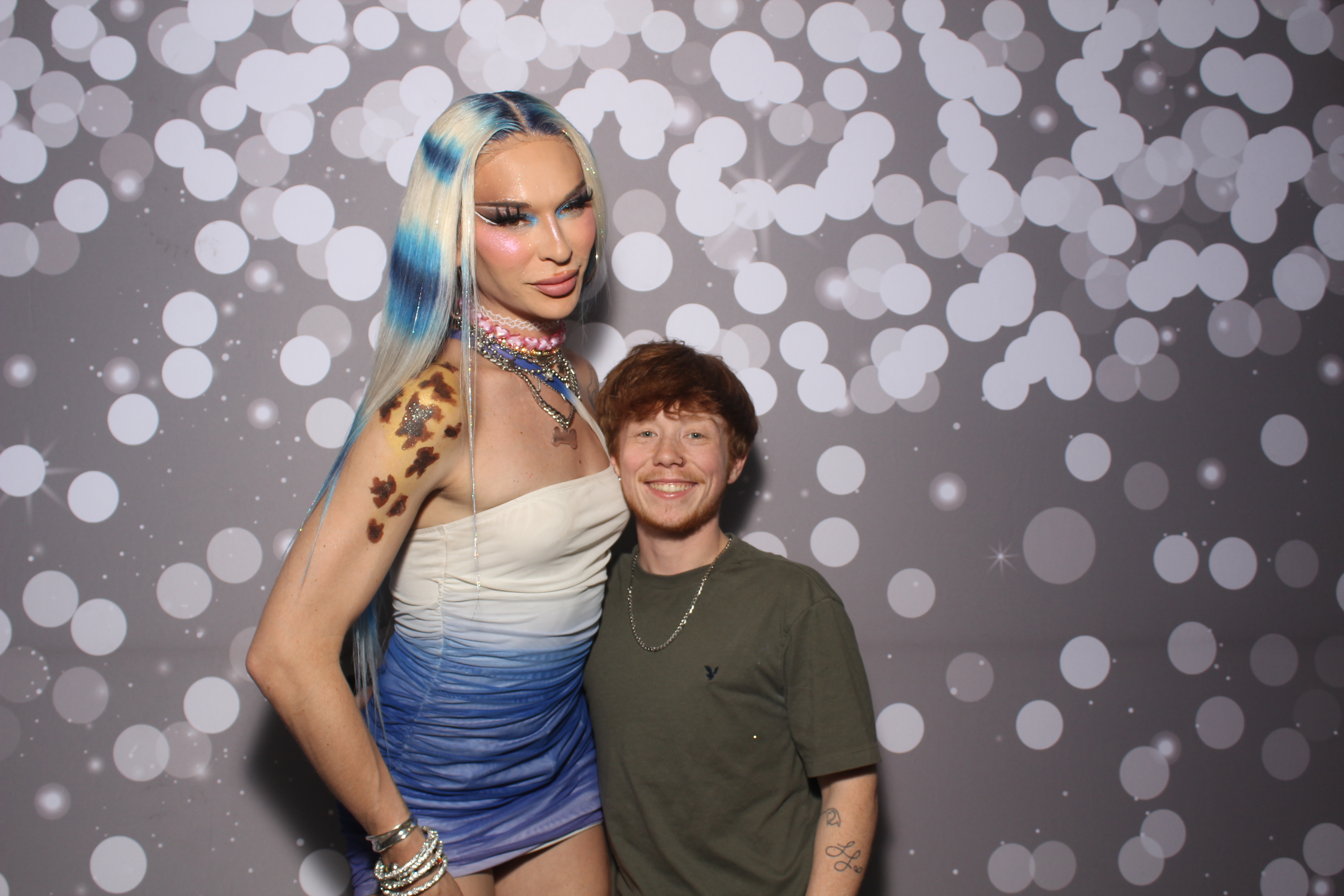 Official Pride After Party | View more photos from the event at gallery.photoboothcincy.com/u/PhotoBoothCincy/Official-Pride-After-Party