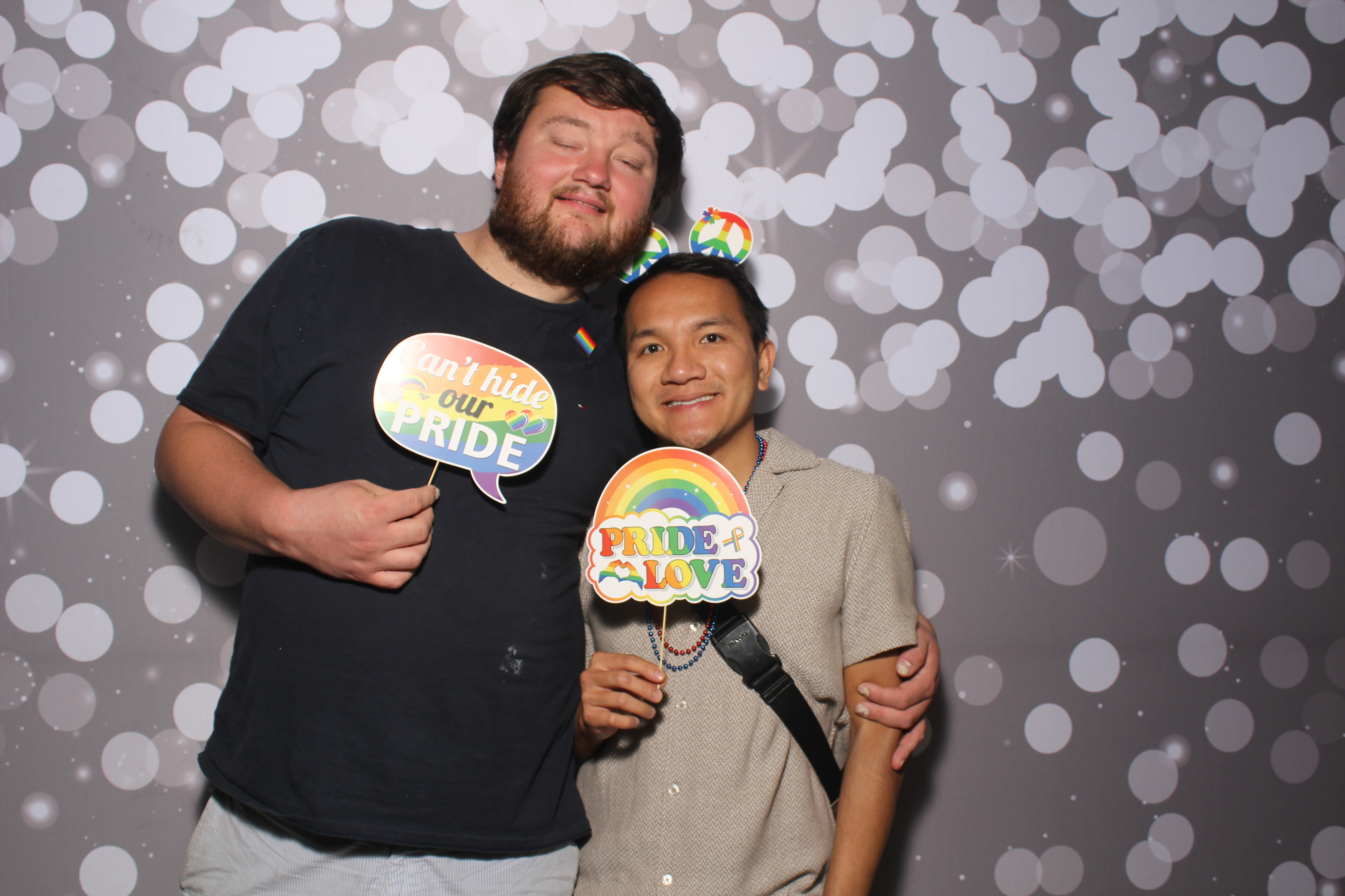 Official Pride After Party | View more photos from the event at gallery.photoboothcincy.com/u/PhotoBoothCincy/Official-Pride-After-Party