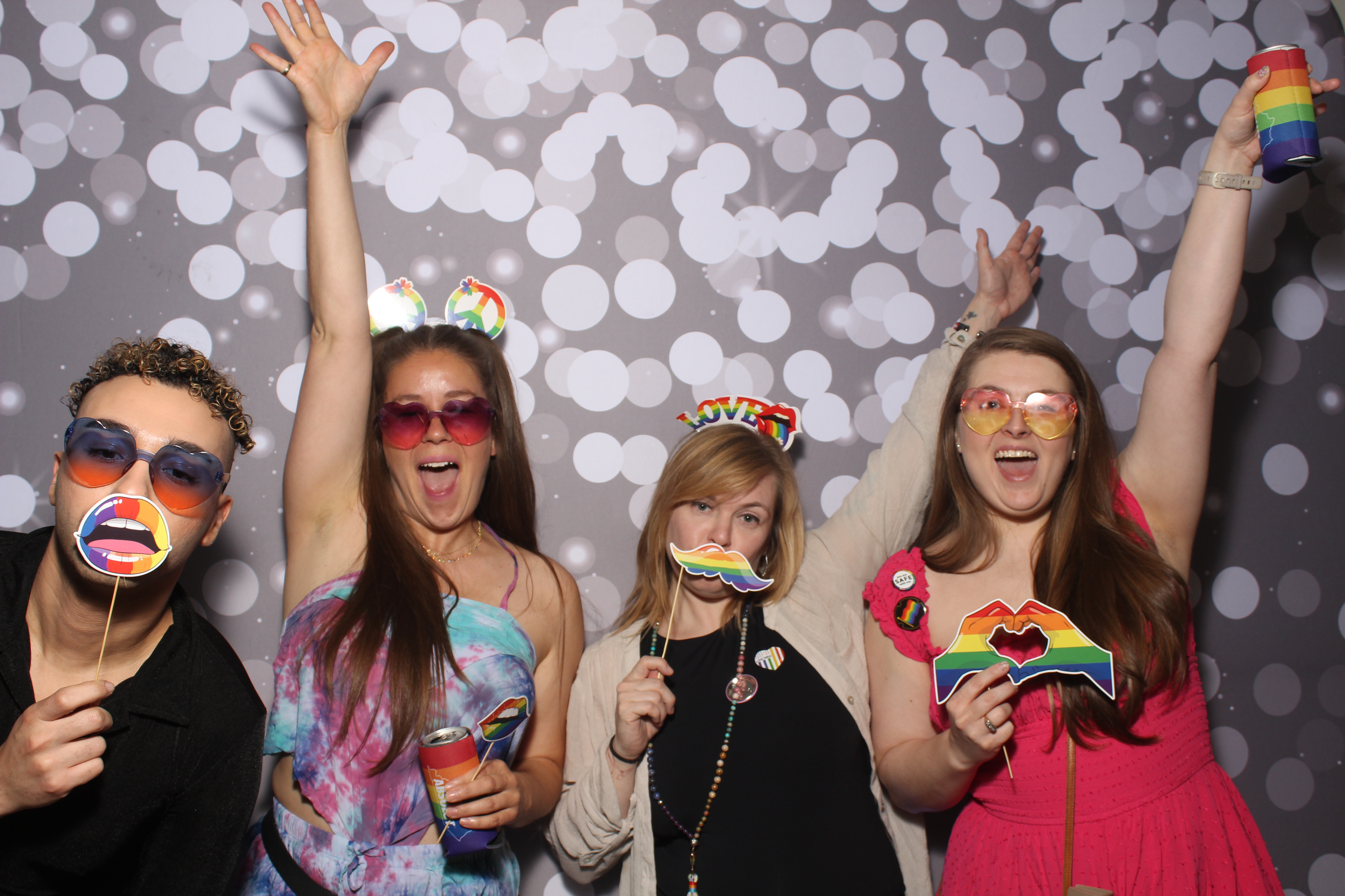 Official Pride After Party | View more photos from the event at gallery.photoboothcincy.com/u/PhotoBoothCincy/Official-Pride-After-Party