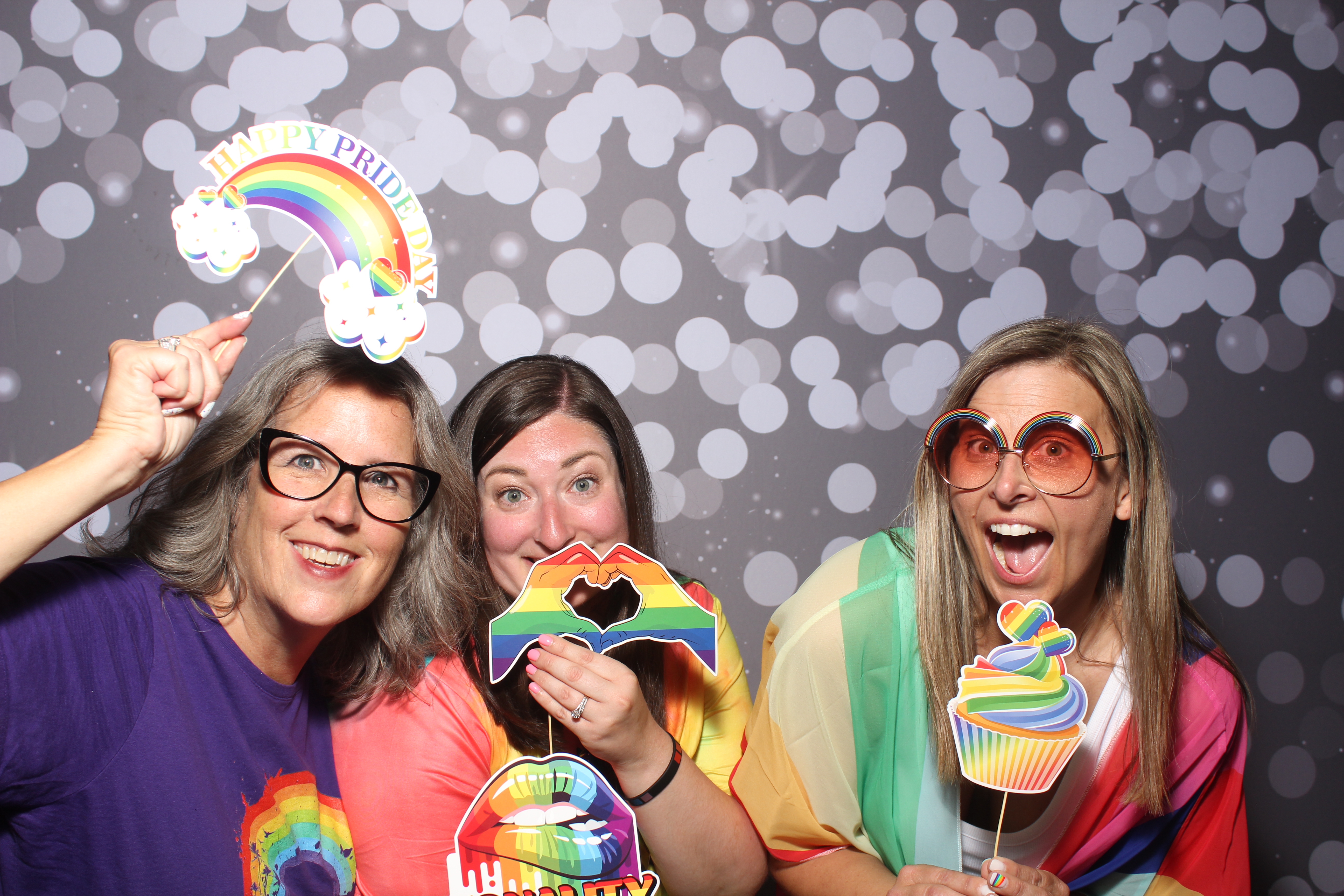 Official Pride After Party | View more photos from the event at gallery.photoboothcincy.com/u/PhotoBoothCincy/Official-Pride-After-Party