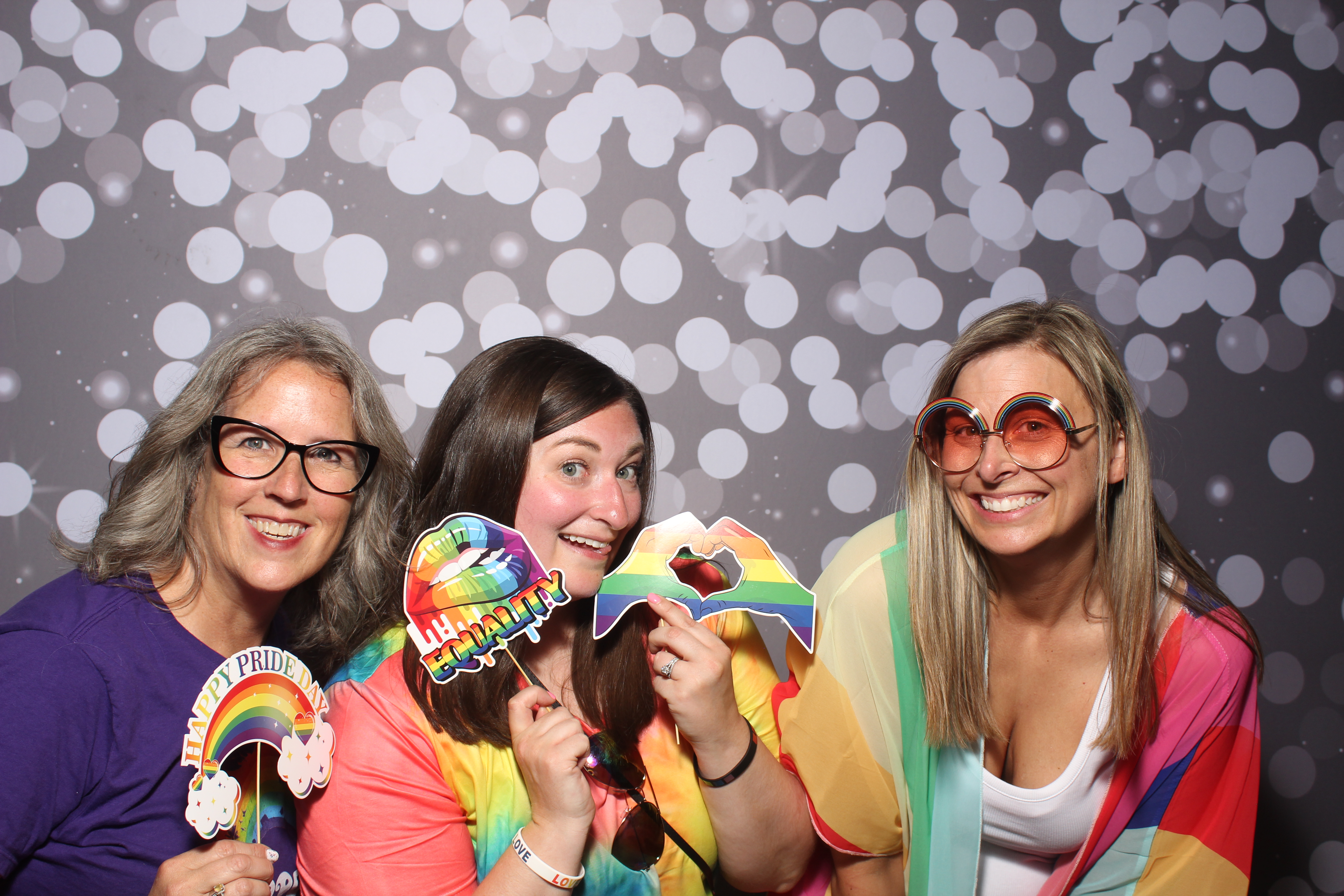Official Pride After Party | View more photos from the event at gallery.photoboothcincy.com/u/PhotoBoothCincy/Official-Pride-After-Party