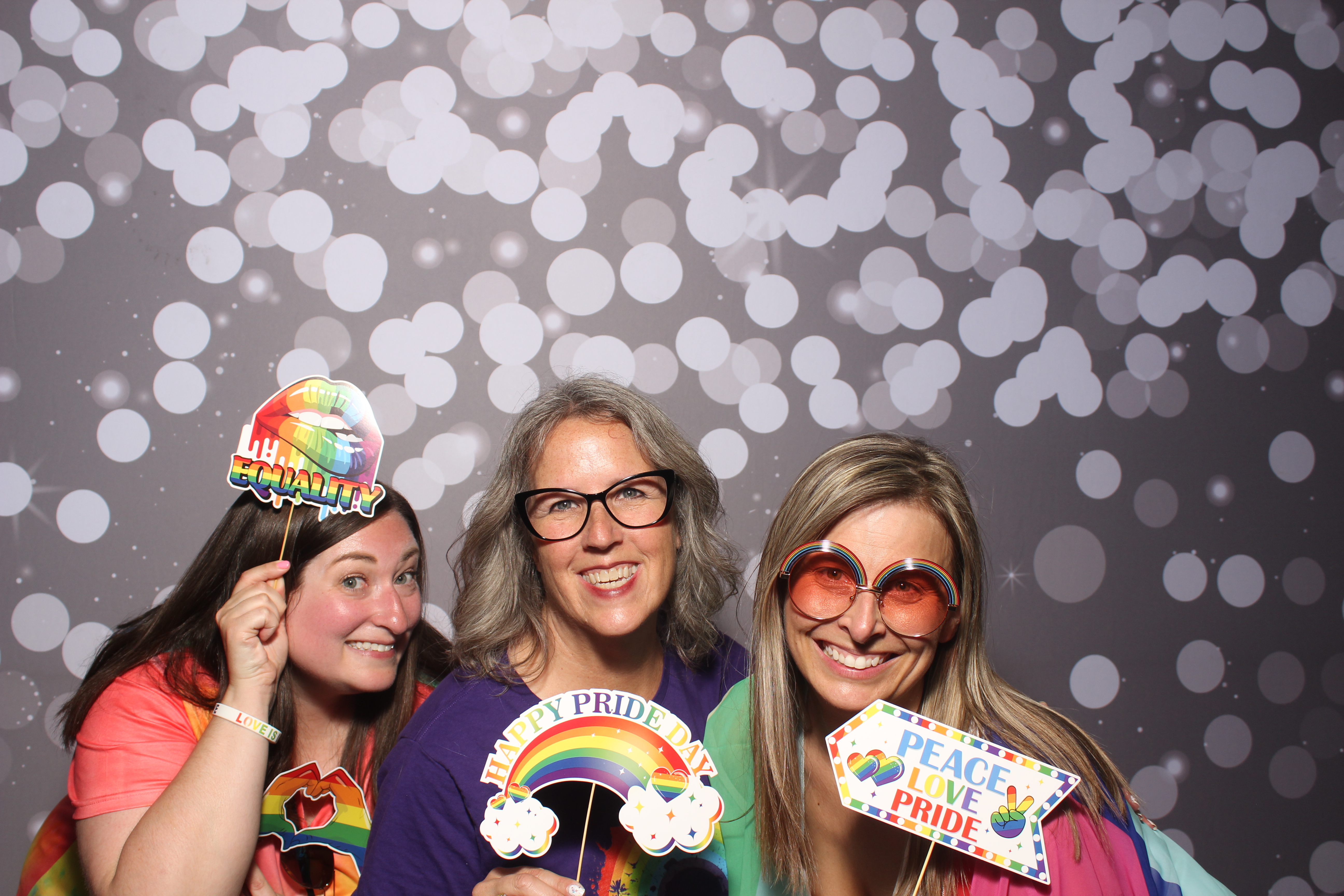 Official Pride After Party | View more photos from the event at gallery.photoboothcincy.com/u/PhotoBoothCincy/Official-Pride-After-Party