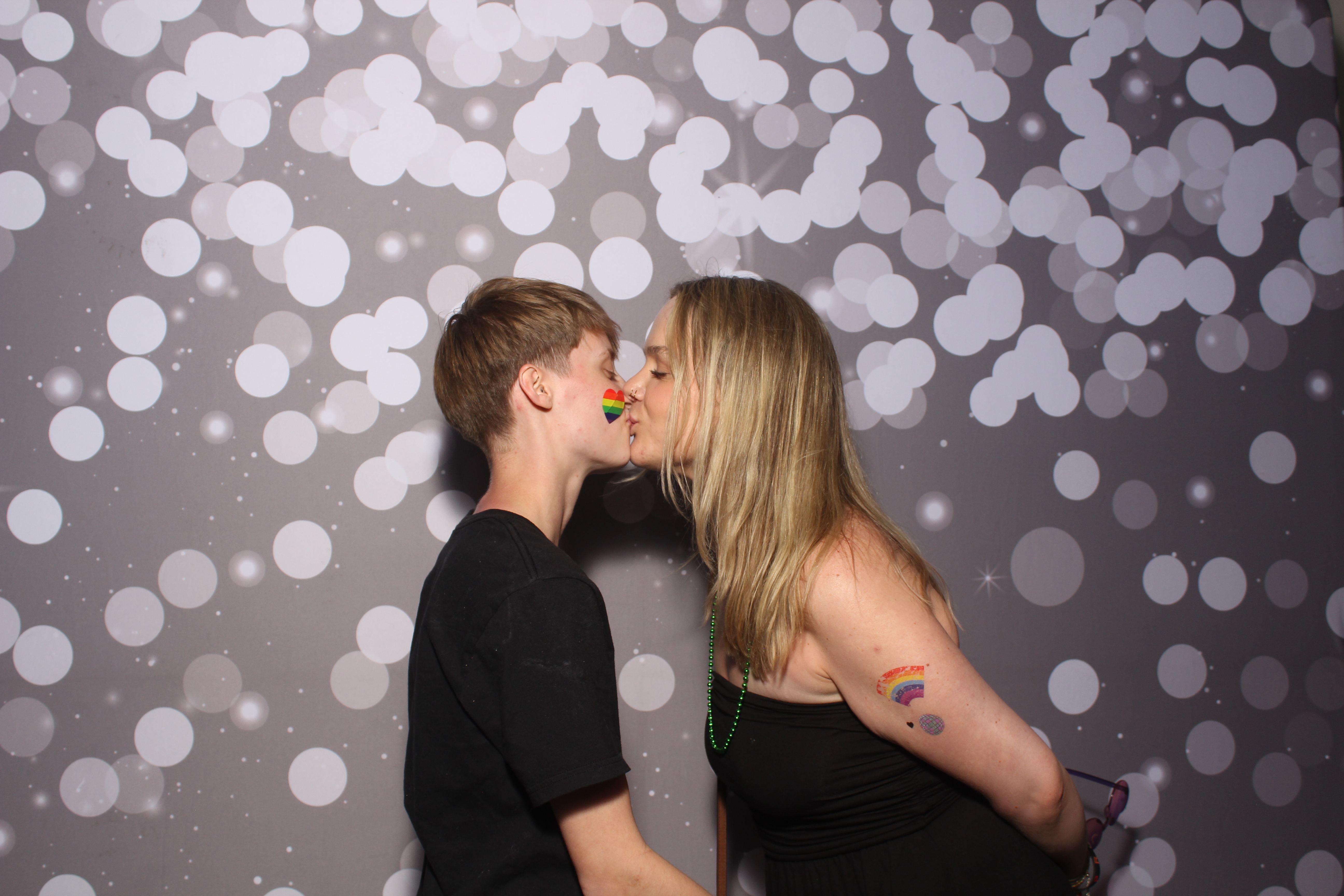 Official Pride After Party | View more photos from the event at gallery.photoboothcincy.com/u/PhotoBoothCincy/Official-Pride-After-Party