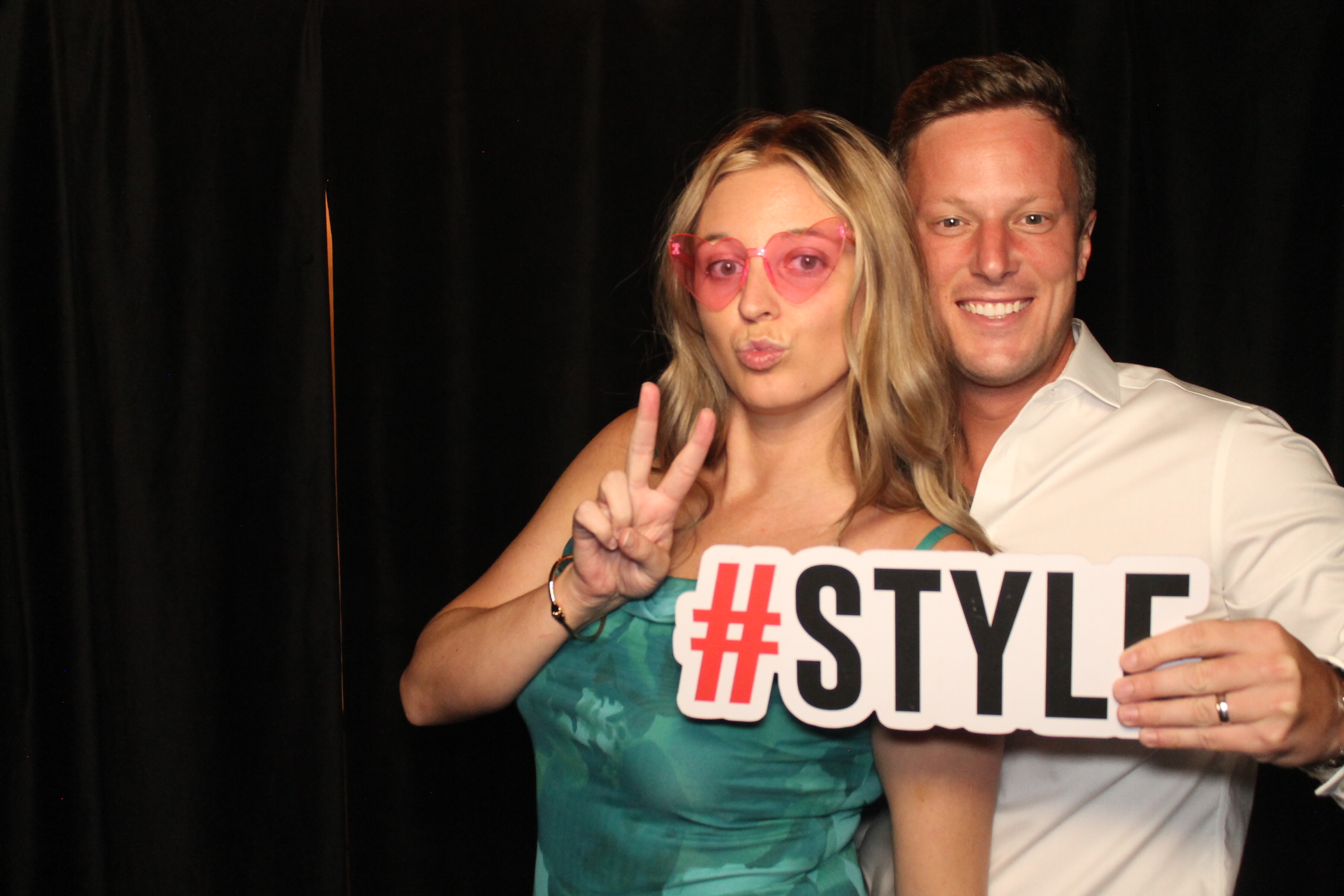 Olivia & DJ | View more photos from the event at gallery.photoboothcincy.com/u/PhotoBoothCincy/Olivia-DJ