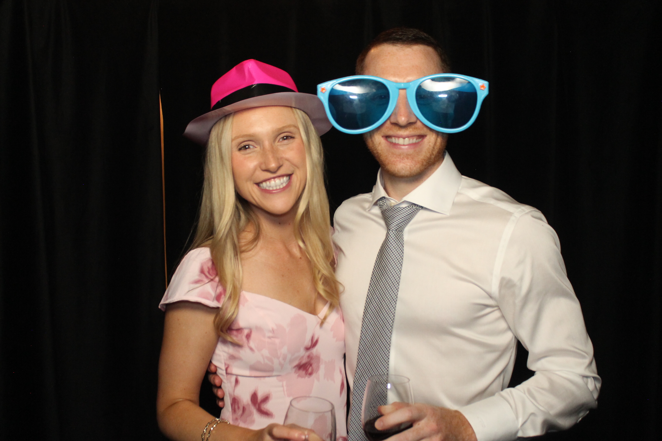 Olivia & DJ | View more photos from the event at gallery.photoboothcincy.com/u/PhotoBoothCincy/Olivia-DJ