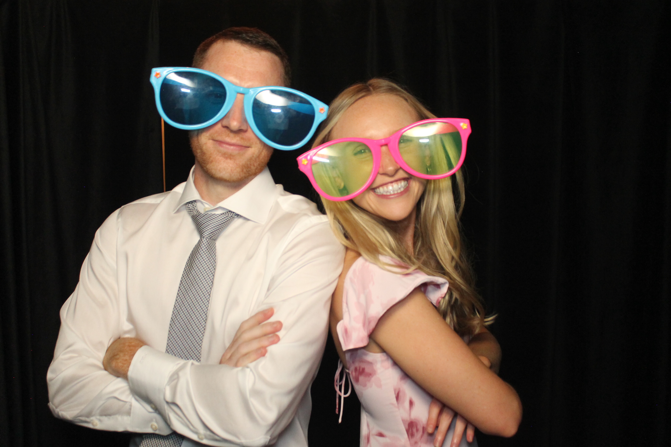 Olivia & DJ | View more photos from the event at gallery.photoboothcincy.com/u/PhotoBoothCincy/Olivia-DJ