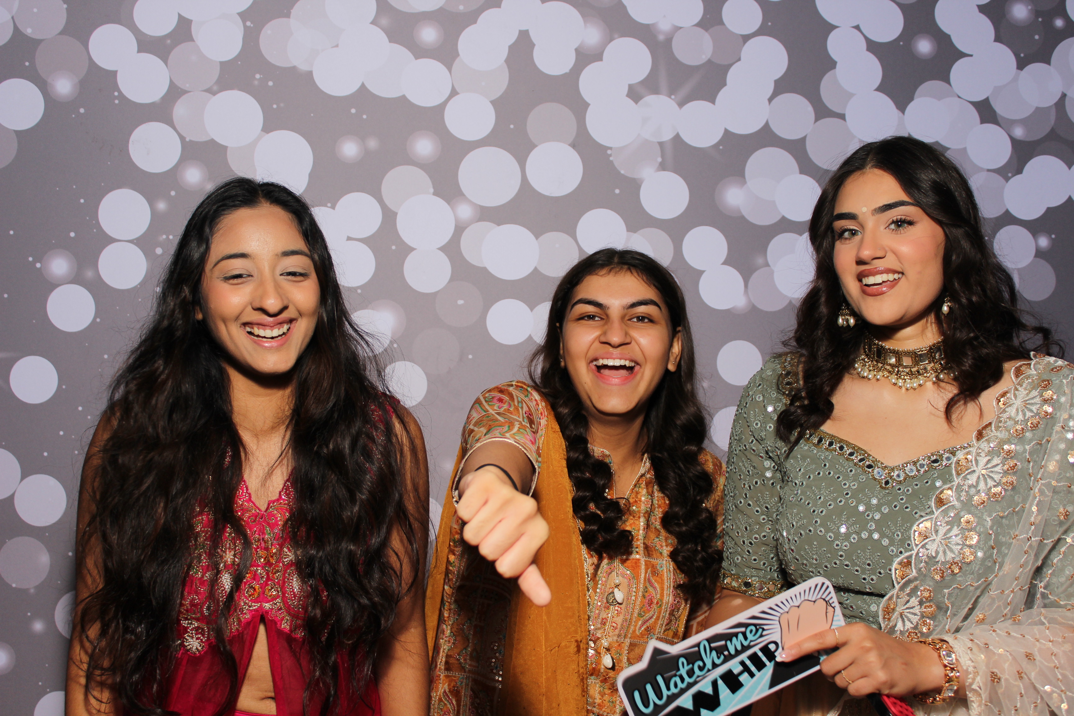 Omika's 16th Birthday | View more photos from the event at gallery.photoboothcincy.com/u/PhotoBoothCincy/Omikas-16th-Birthday