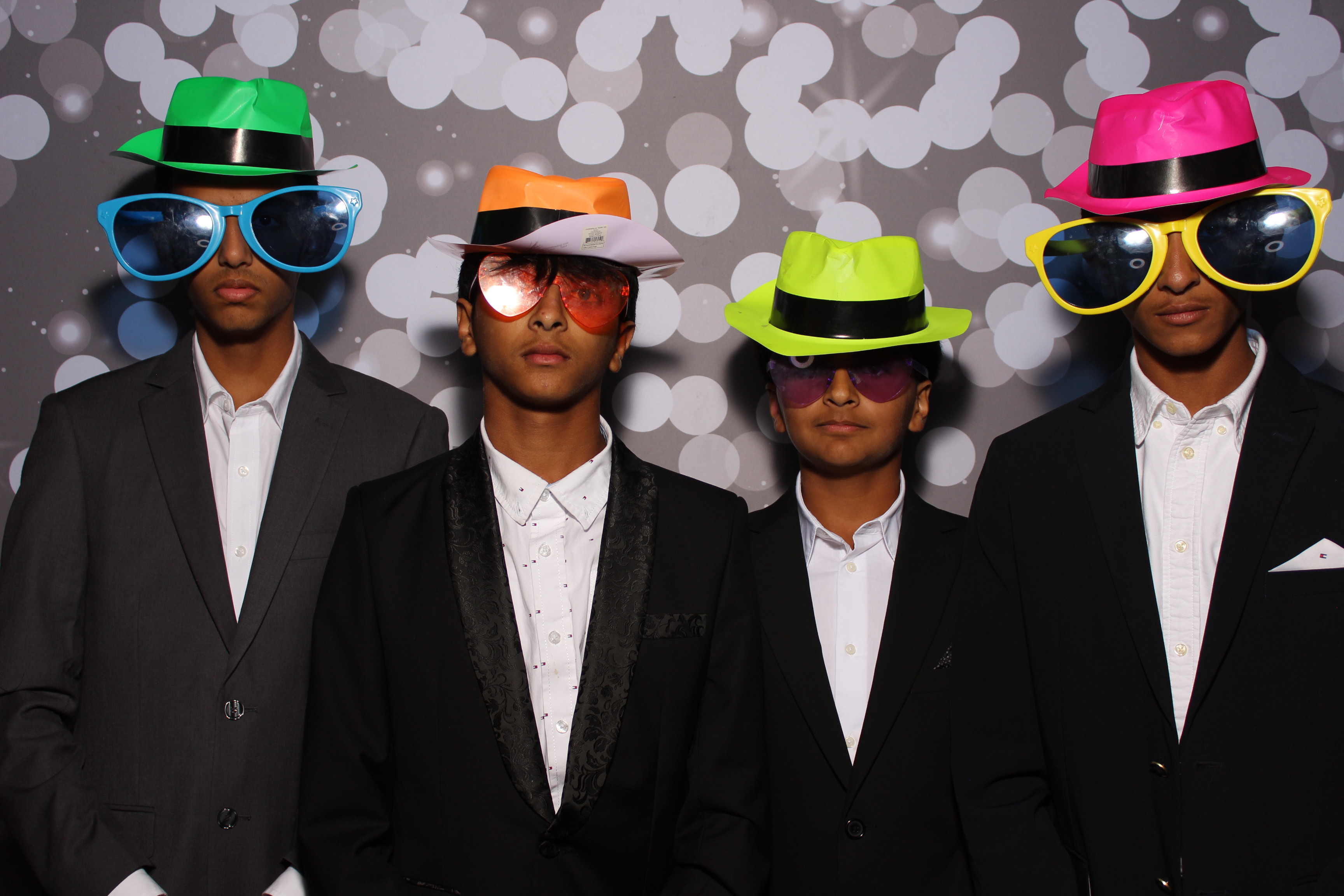 Omika's 16th Birthday | View more photos from the event at gallery.photoboothcincy.com/u/PhotoBoothCincy/Omikas-16th-Birthday