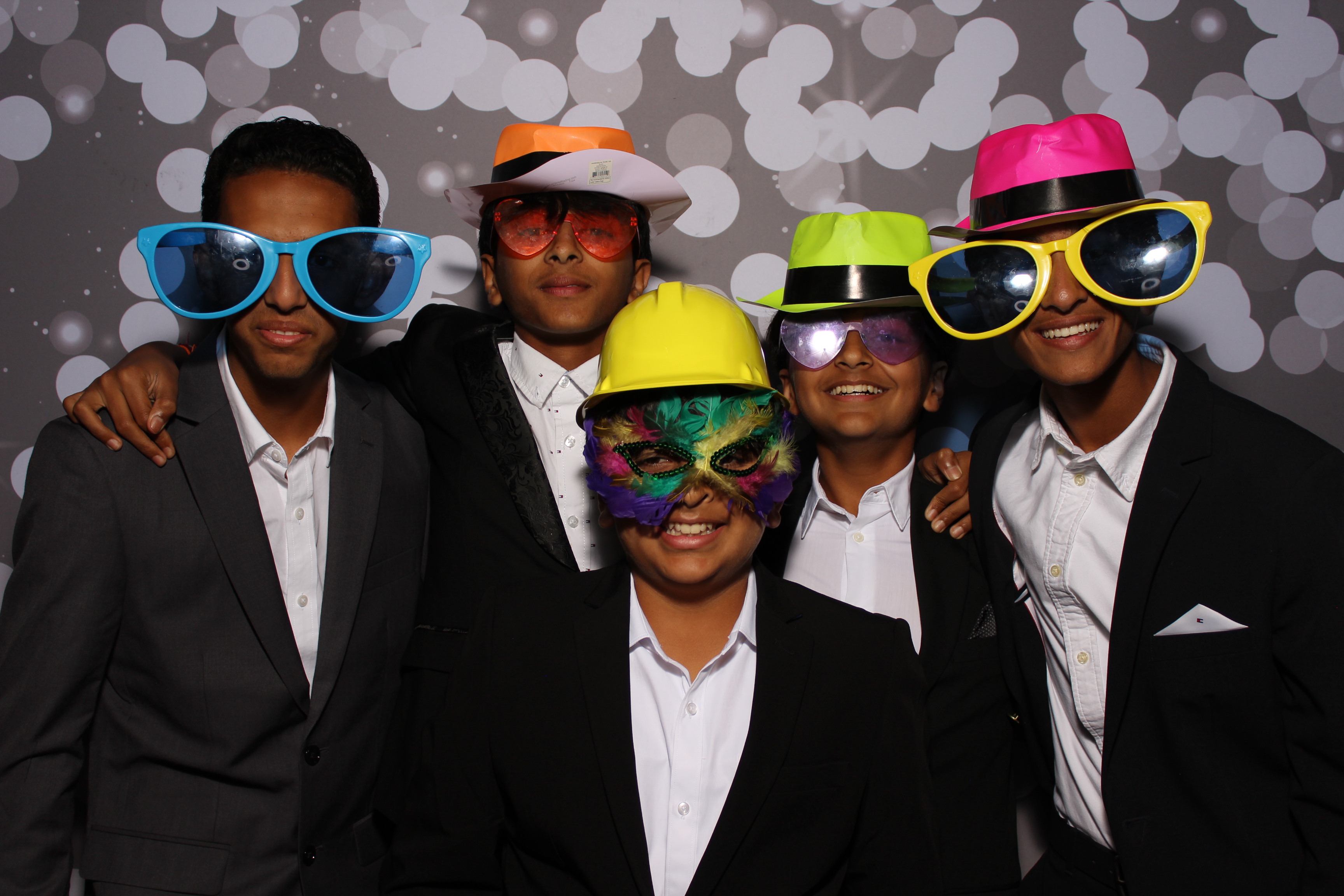 Omika's 16th Birthday | View more photos from the event at gallery.photoboothcincy.com/u/PhotoBoothCincy/Omikas-16th-Birthday