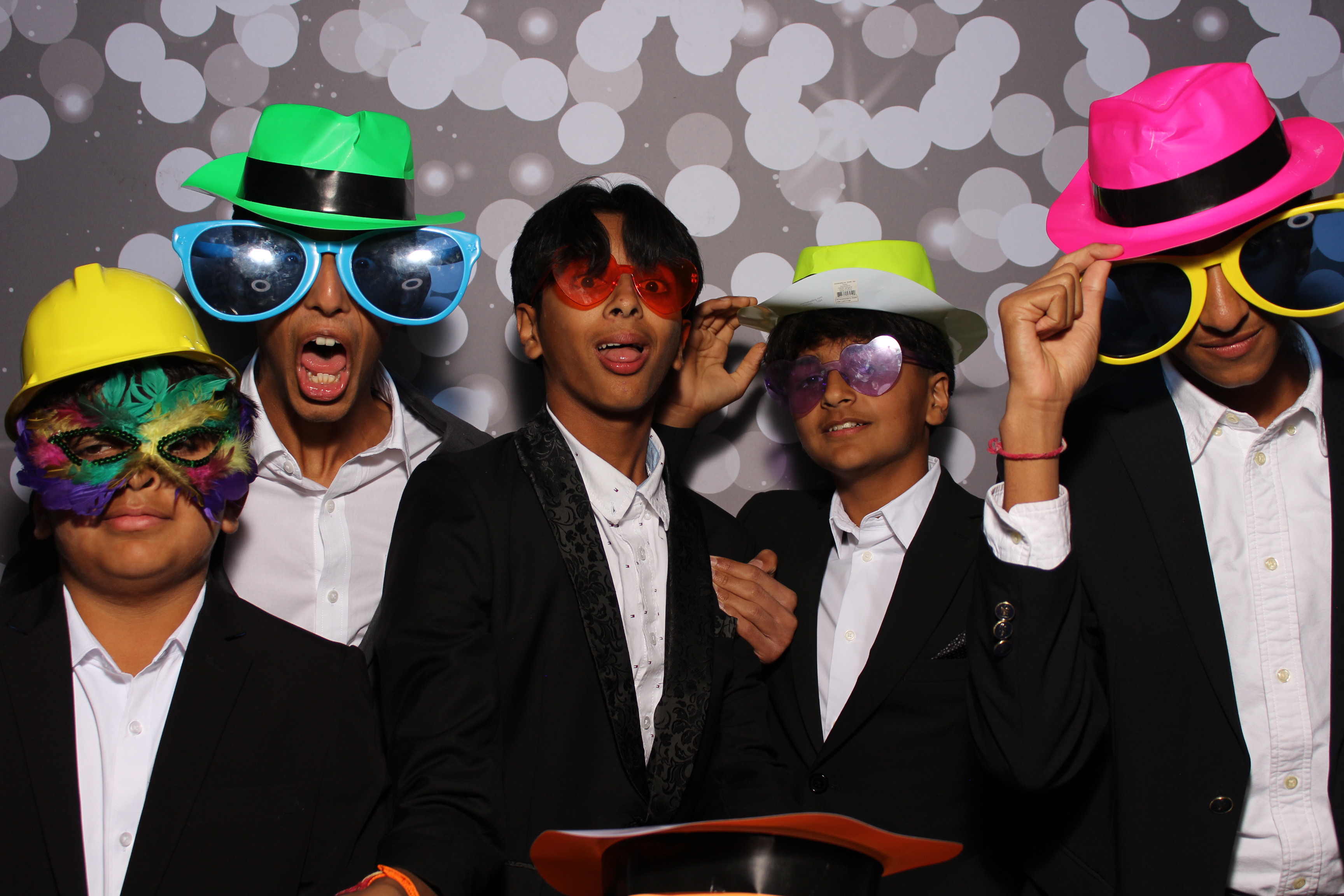 Omika's 16th Birthday | View more photos from the event at gallery.photoboothcincy.com/u/PhotoBoothCincy/Omikas-16th-Birthday
