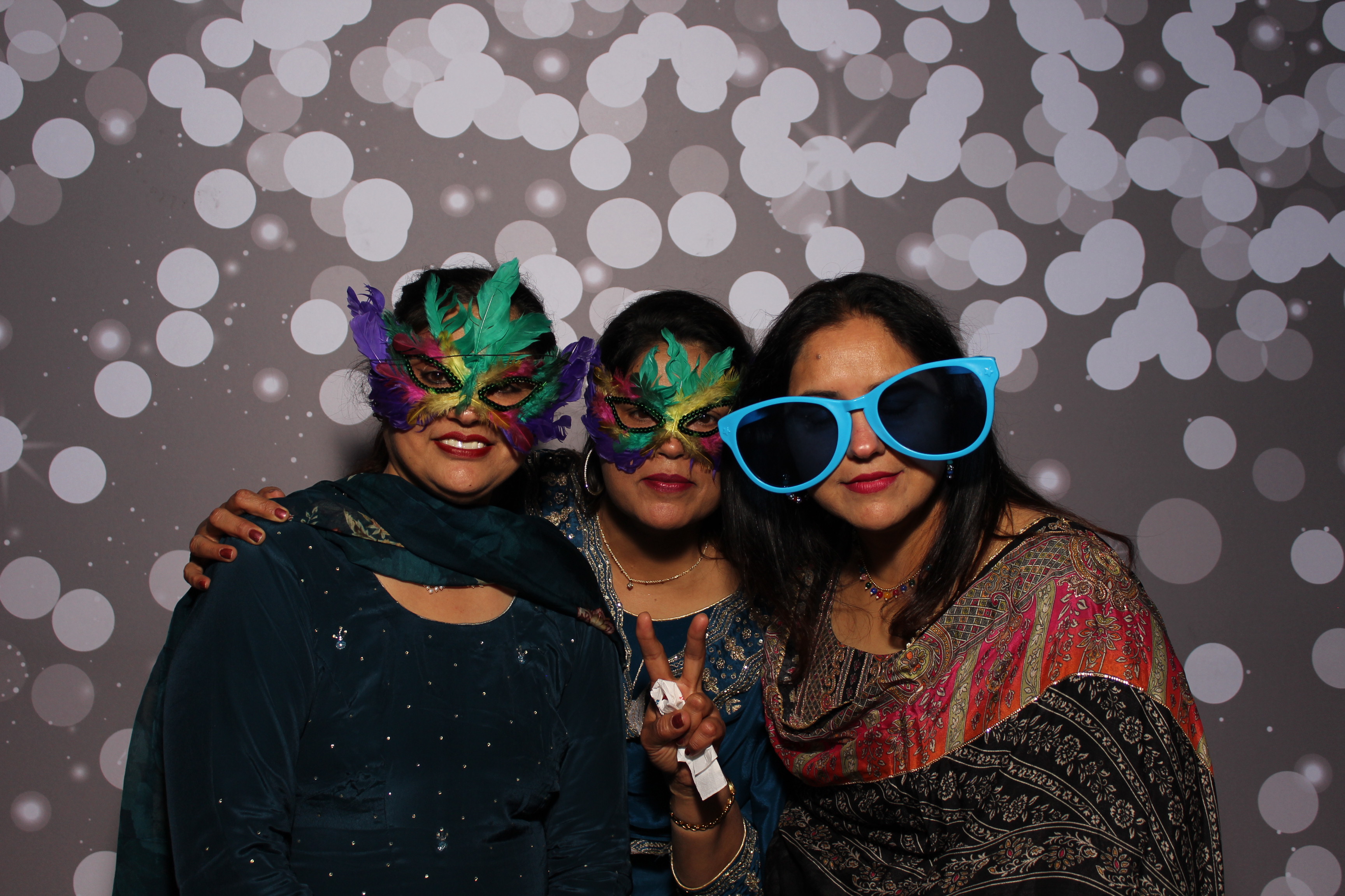 Omika's 16th Birthday | View more photos from the event at gallery.photoboothcincy.com/u/PhotoBoothCincy/Omikas-16th-Birthday
