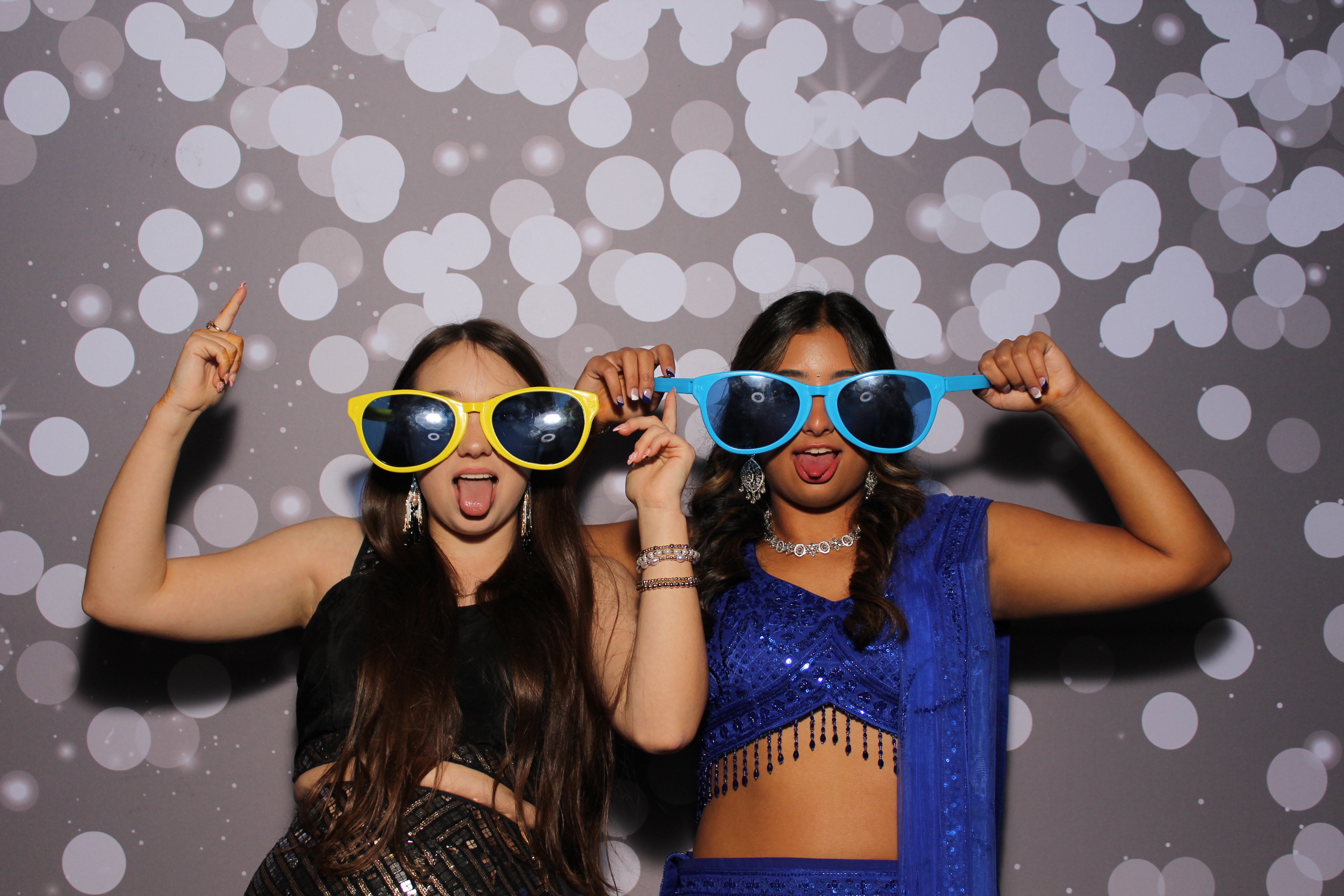Omika's 16th Birthday | View more photos from the event at gallery.photoboothcincy.com/u/PhotoBoothCincy/Omikas-16th-Birthday