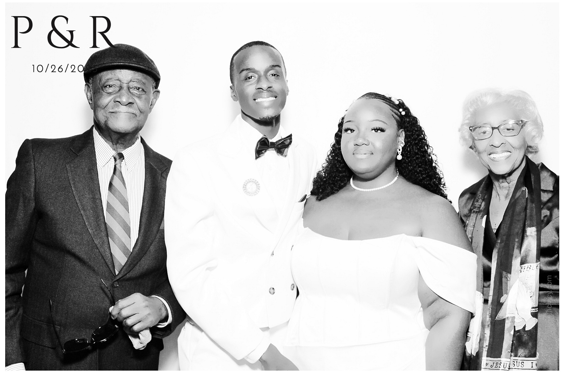 P&R | View more photos from the event at gallery.photoboothcincy.com/u/PhotoBoothCincy/PR