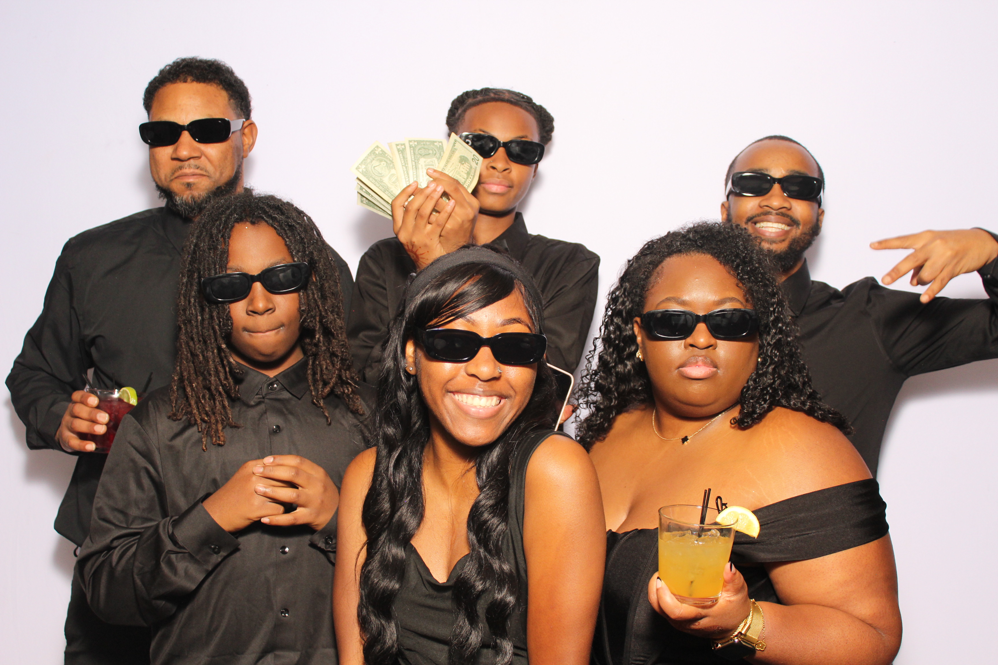 P&R | View more photos from the event at gallery.photoboothcincy.com/u/PhotoBoothCincy/PR