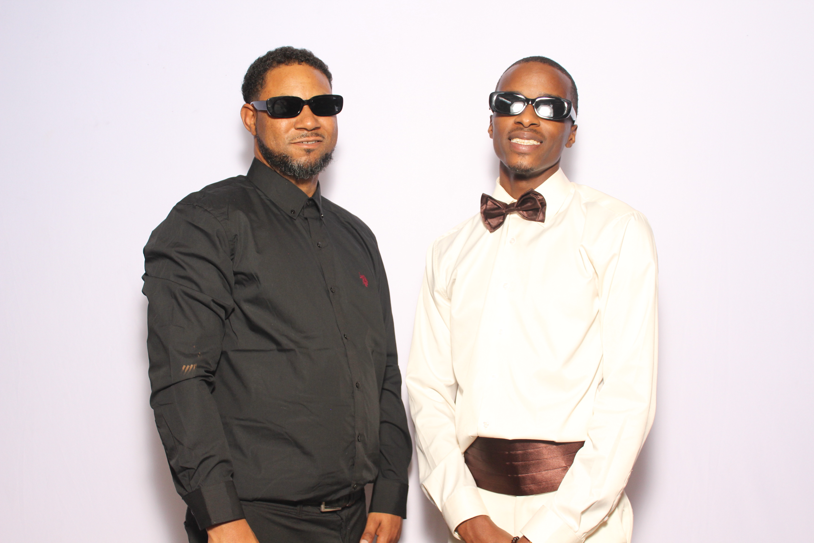 P&R | View more photos from the event at gallery.photoboothcincy.com/u/PhotoBoothCincy/PR