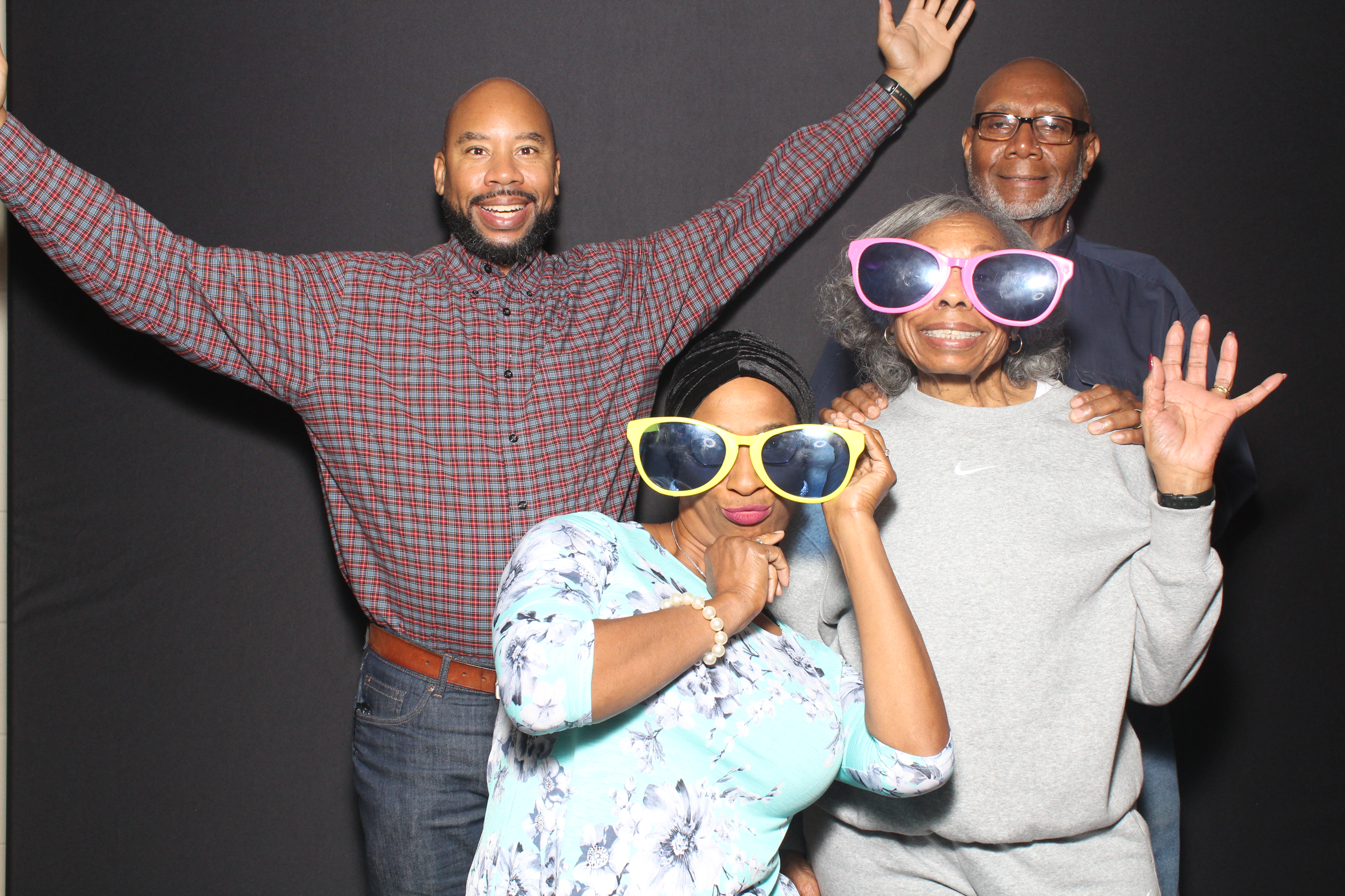 Pastor J's Birthday | View more photos from the event at gallery.photoboothcincy.com/u/PhotoBoothCincy/Pastor-Js-Birthday