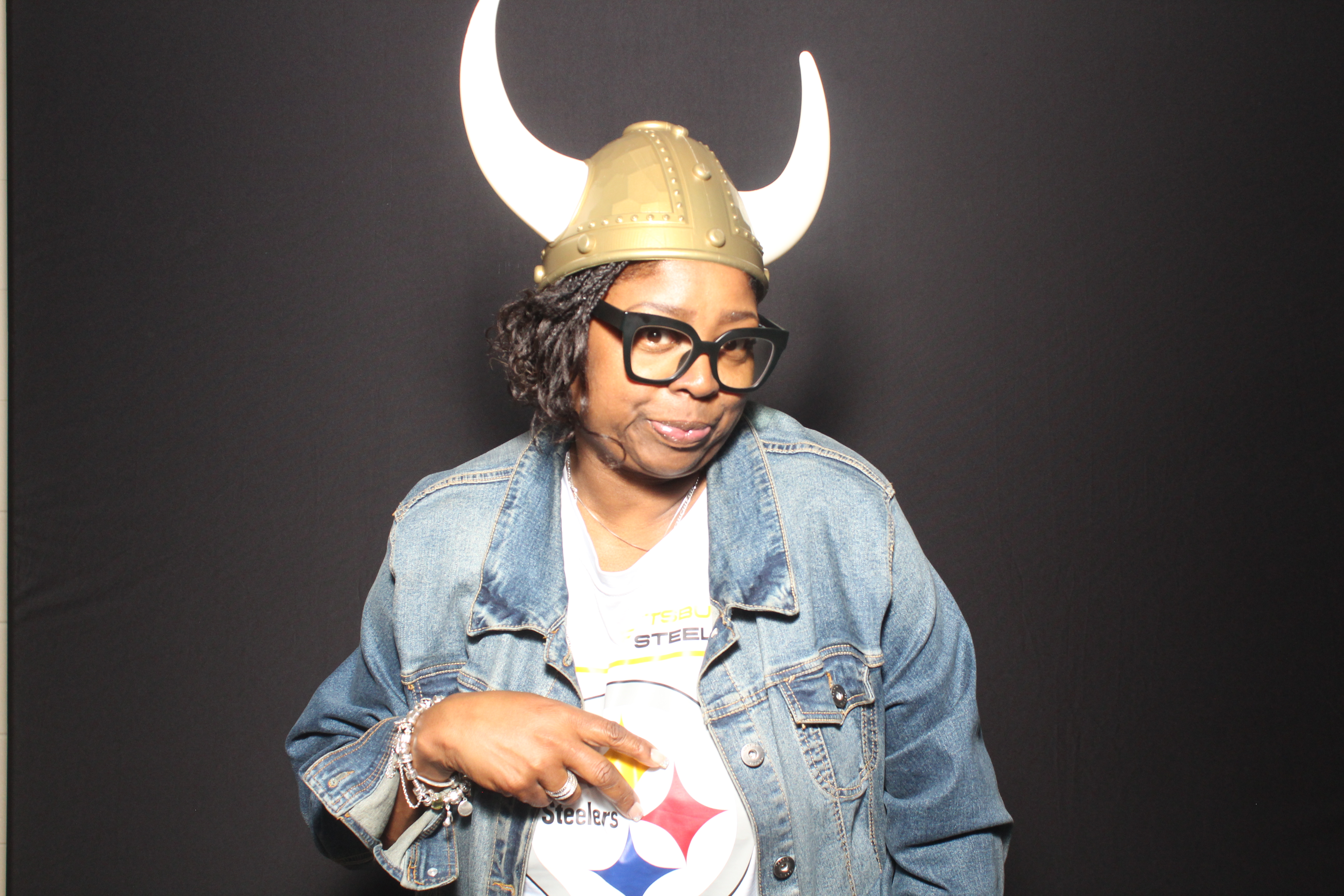 Pastor J's Birthday | View more photos from the event at gallery.photoboothcincy.com/u/PhotoBoothCincy/Pastor-Js-Birthday