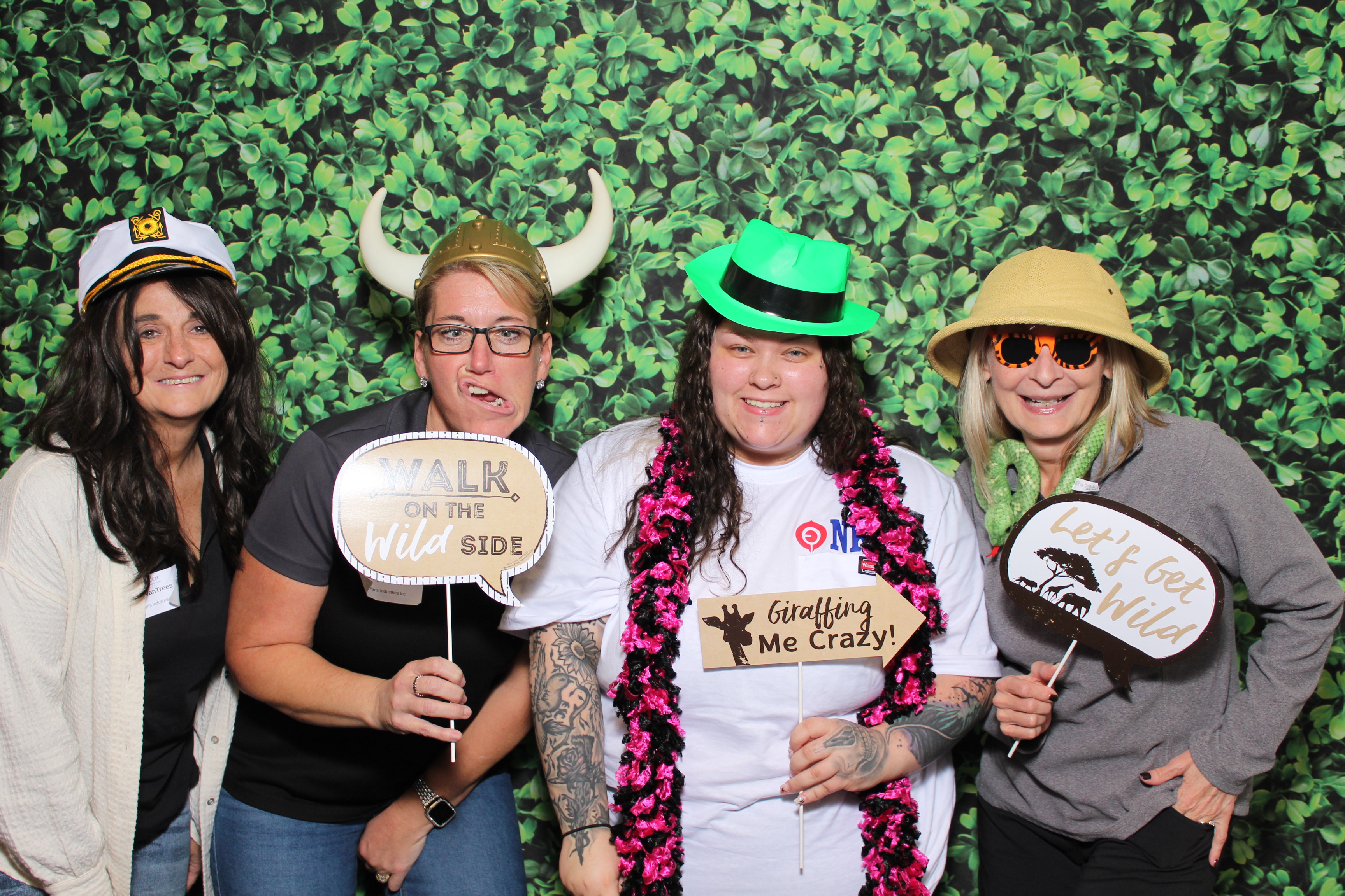 Paycor at the Cincinnati Zoo | View more photos from the event at gallery.photoboothcincy.com/u/PhotoBoothCincy/Paycor-at-the-Cincinnati-Zoo