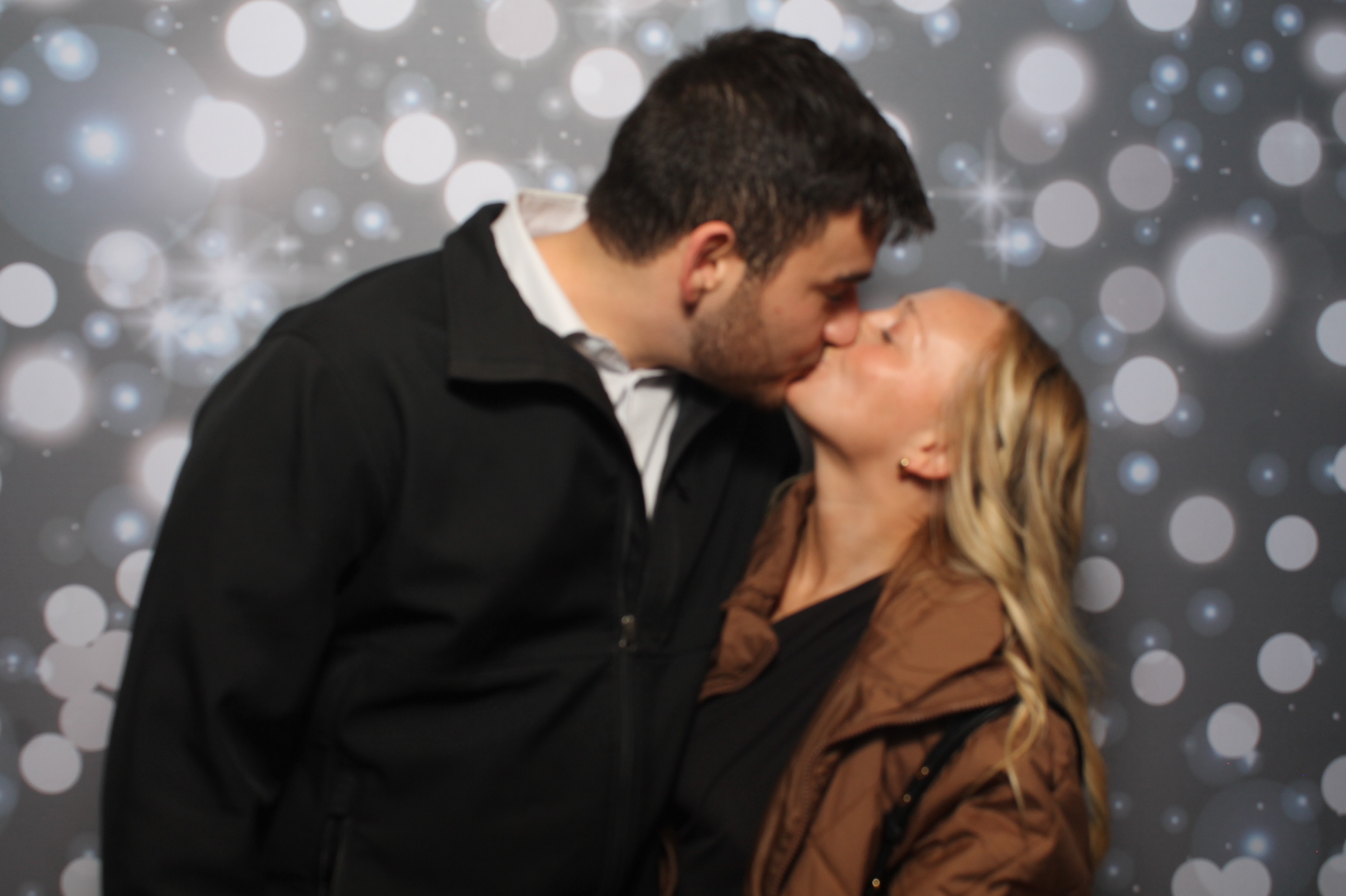 Pepper Ohio Winter Celebration | View more photos from the event at gallery.photoboothcincy.com/u/PhotoBoothCincy/Pepper-Ohio-Winter-Celebration
