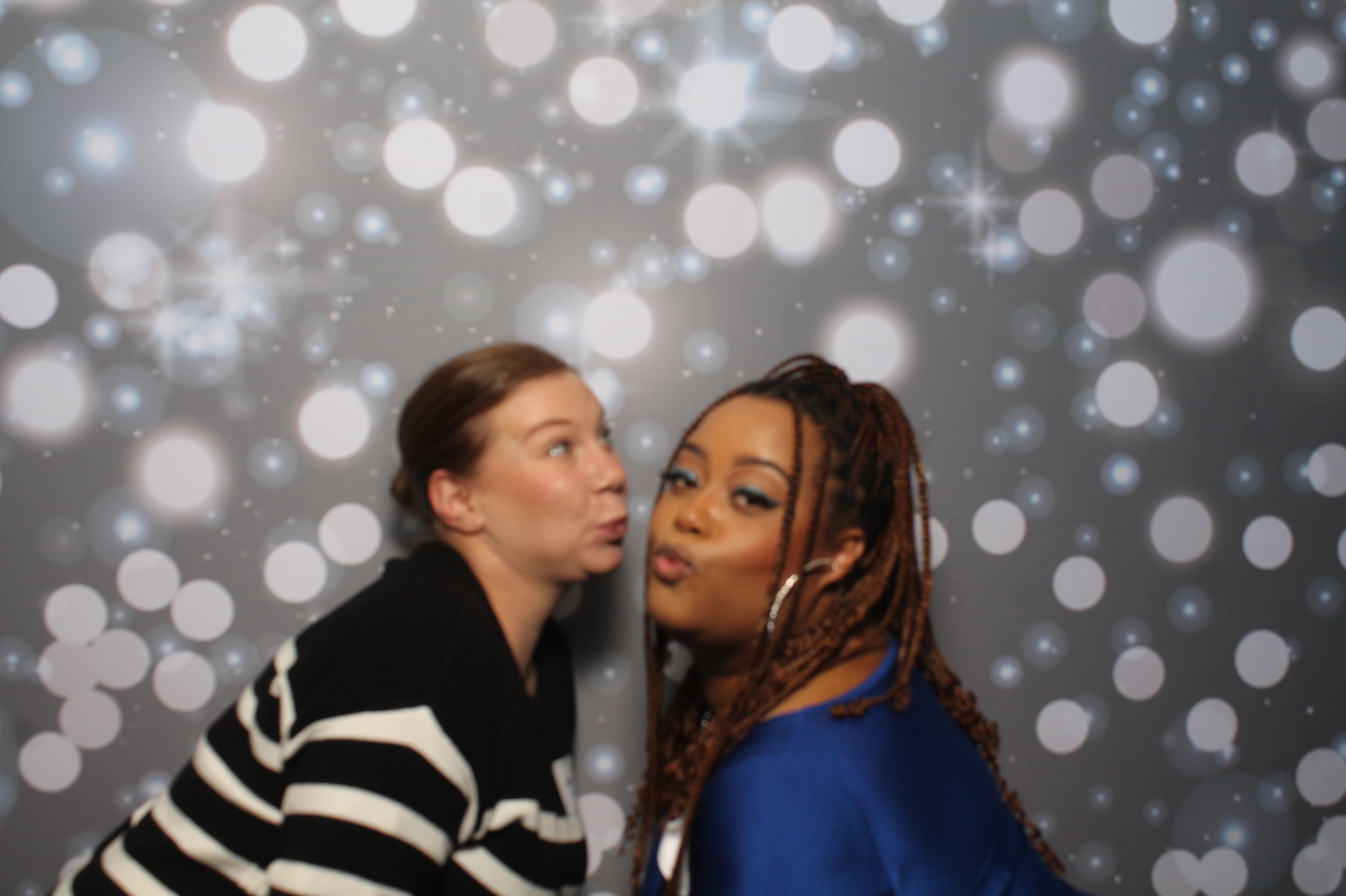 Pepper Ohio Winter Celebration | View more photos from the event at gallery.photoboothcincy.com/u/PhotoBoothCincy/Pepper-Ohio-Winter-Celebration