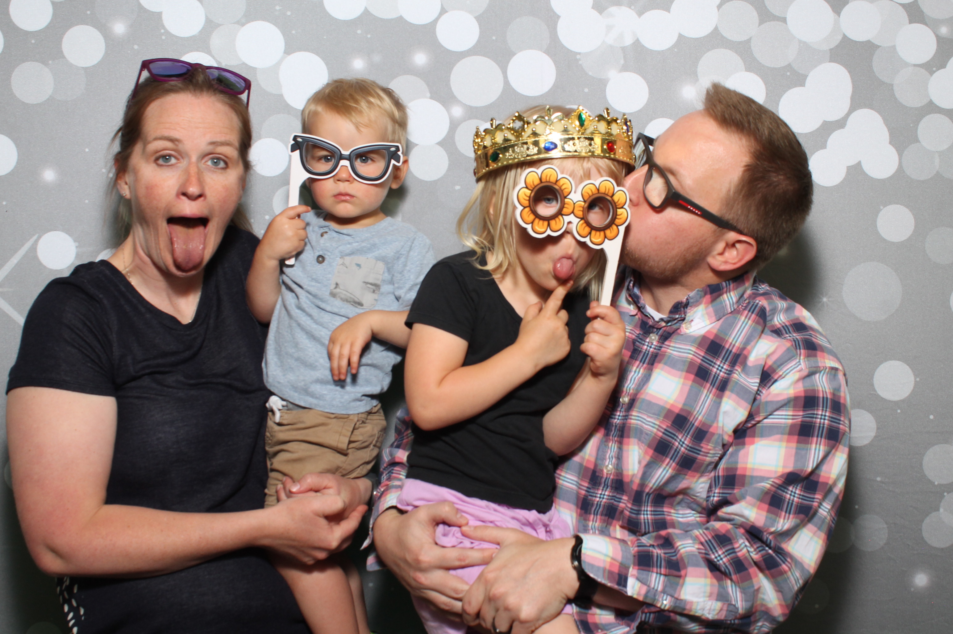 Pepsi Employee Party | View more photos from the event at gallery.photoboothcincy.com/u/PhotoBoothCincy/Pepsi-Employee-Party