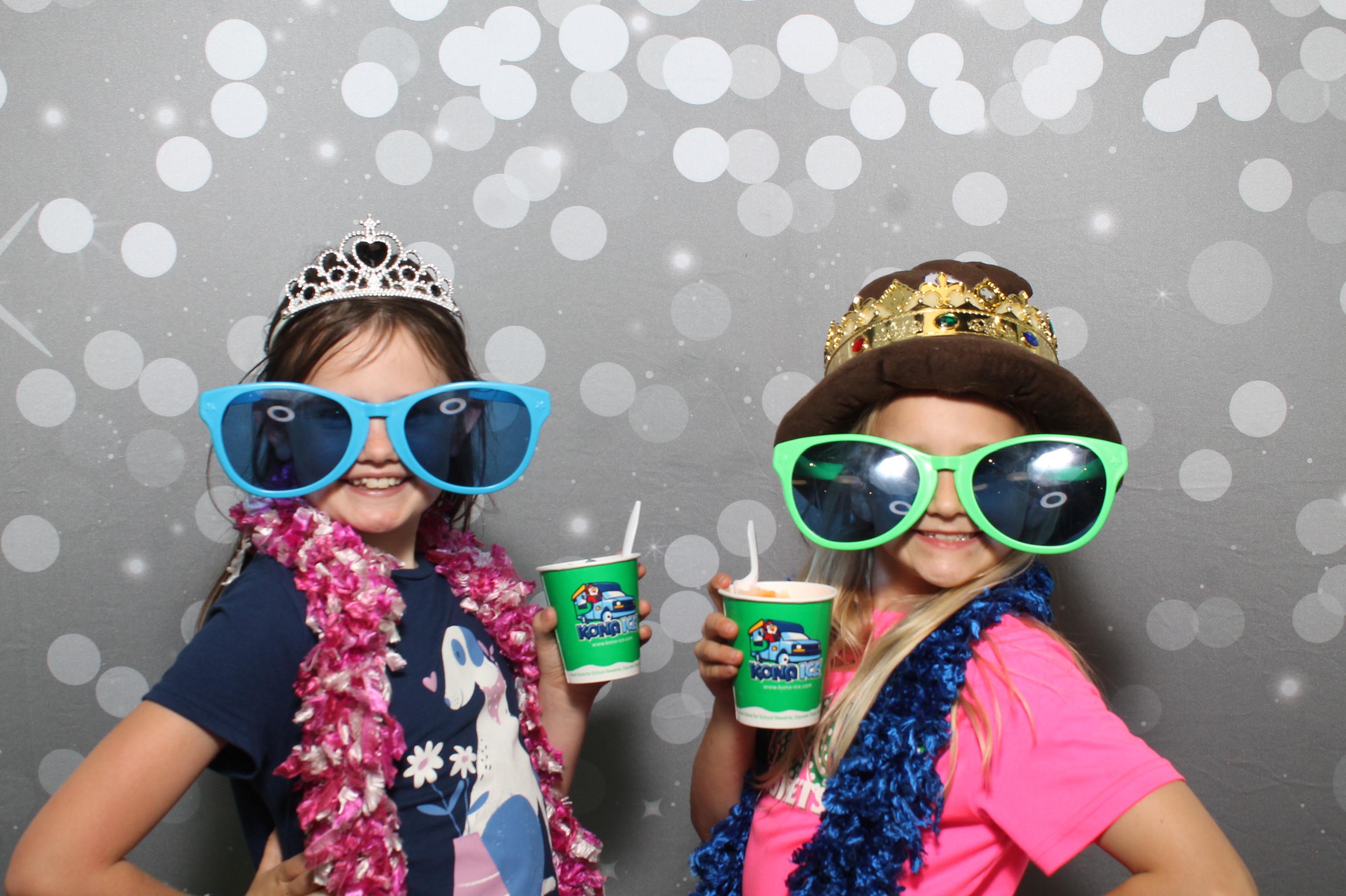 Pepsi Employee Party | View more photos from the event at gallery.photoboothcincy.com/u/PhotoBoothCincy/Pepsi-Employee-Party