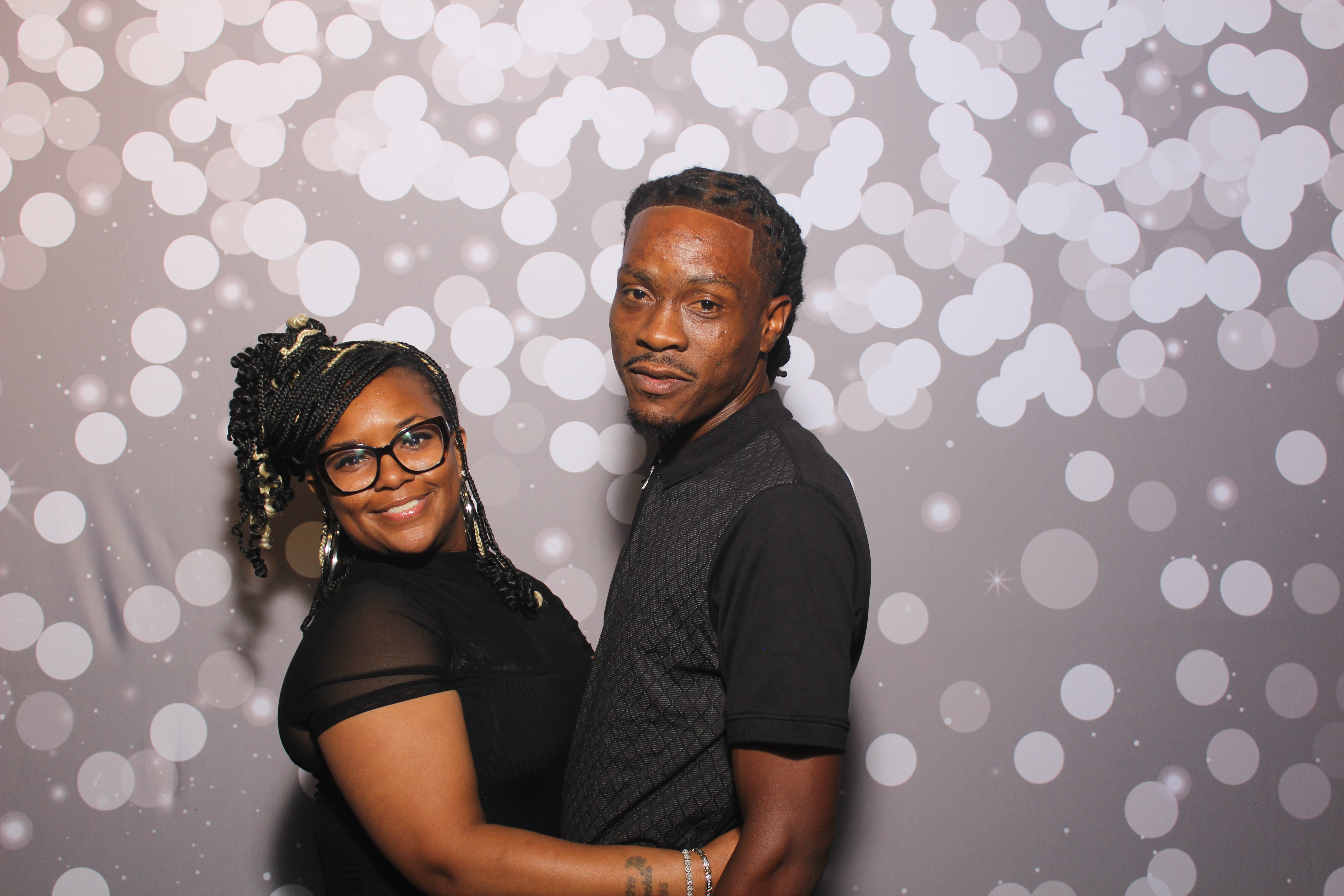 Powell Wedding 2025 | View more photos from the event at gallery.photoboothcincy.com/u/PhotoBoothCincy/Powell-Wedding-2025