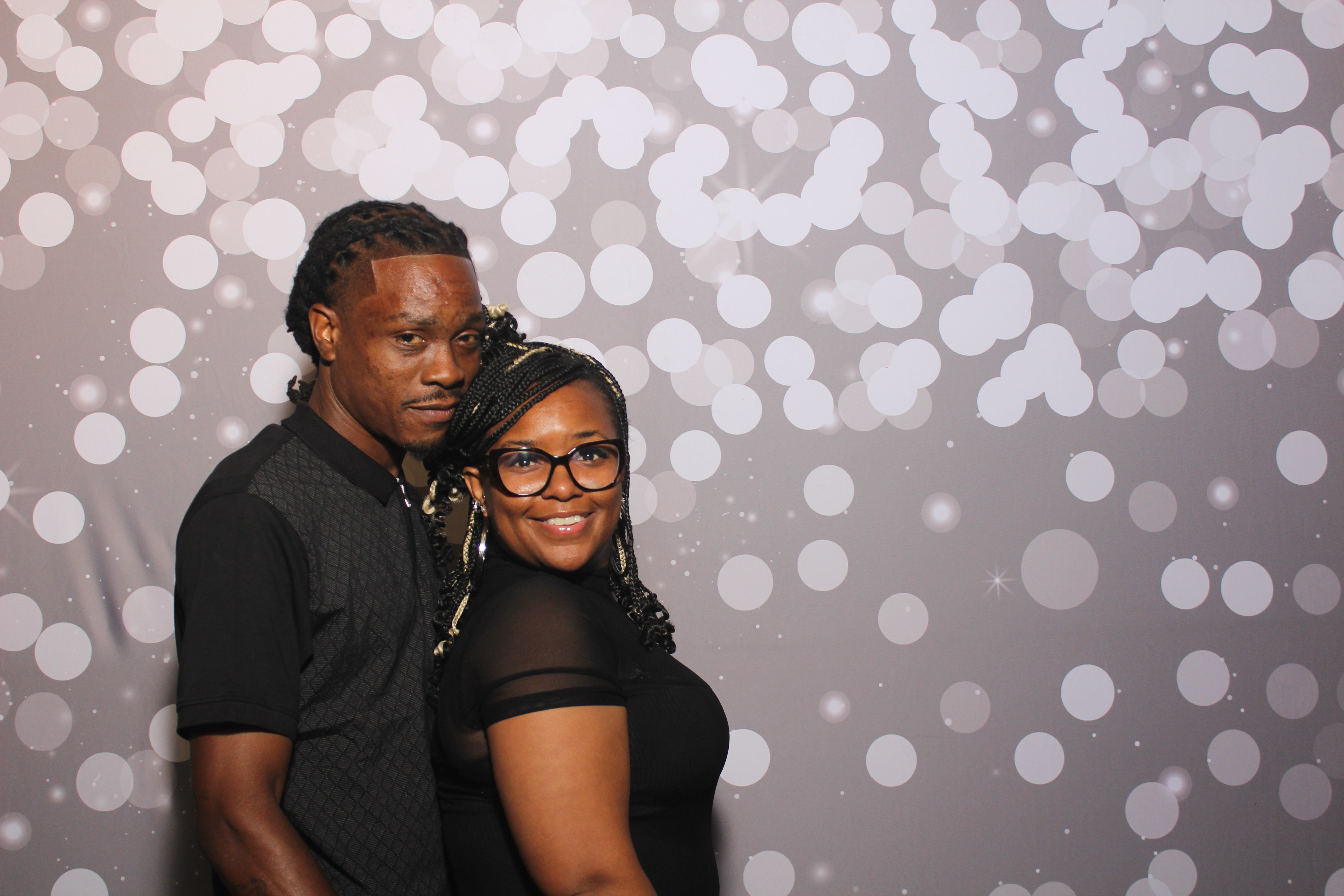 Powell Wedding 2025 | View more photos from the event at gallery.photoboothcincy.com/u/PhotoBoothCincy/Powell-Wedding-2025