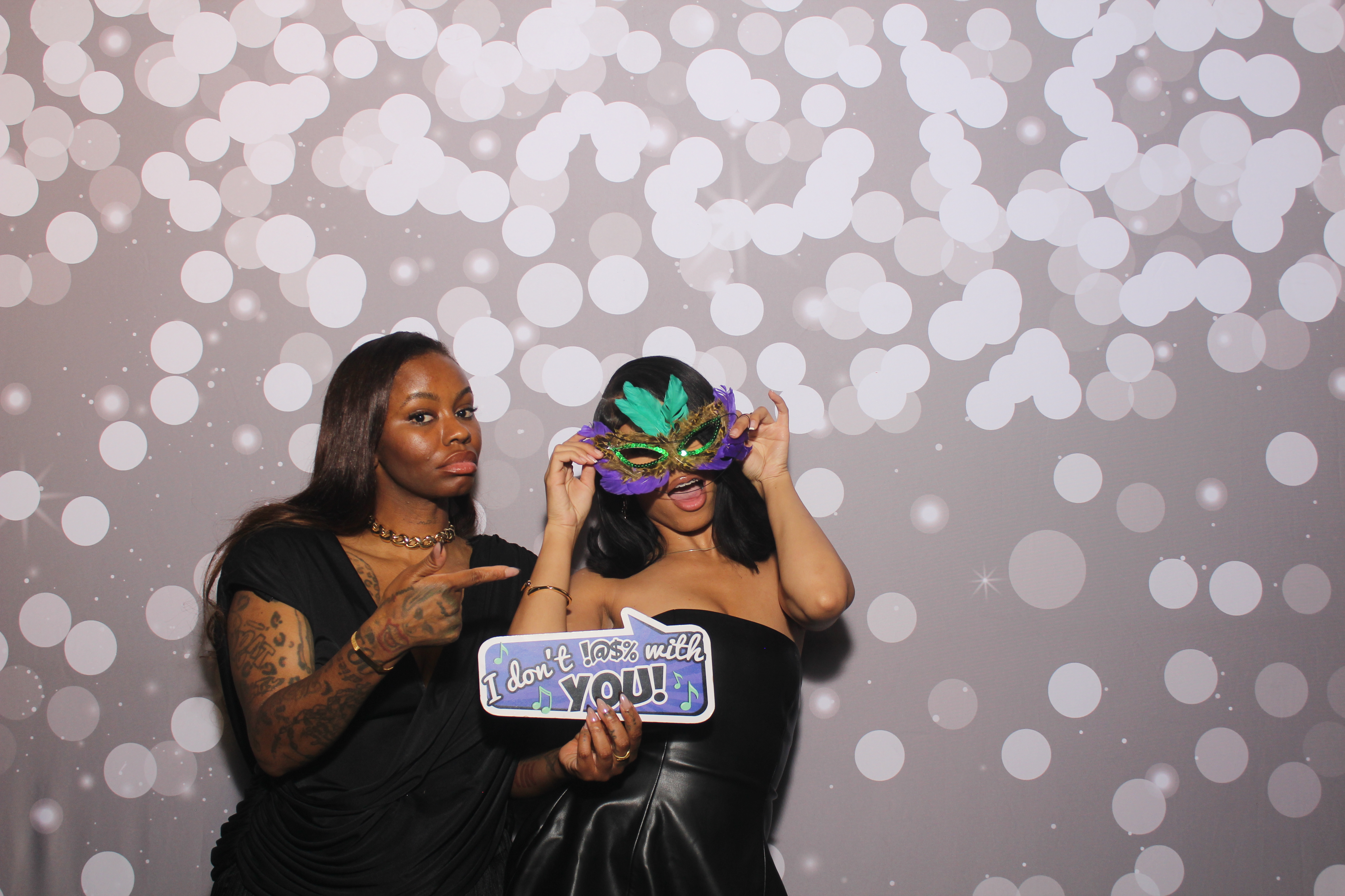 Powell Wedding 2025 | View more photos from the event at gallery.photoboothcincy.com/u/PhotoBoothCincy/Powell-Wedding-2025