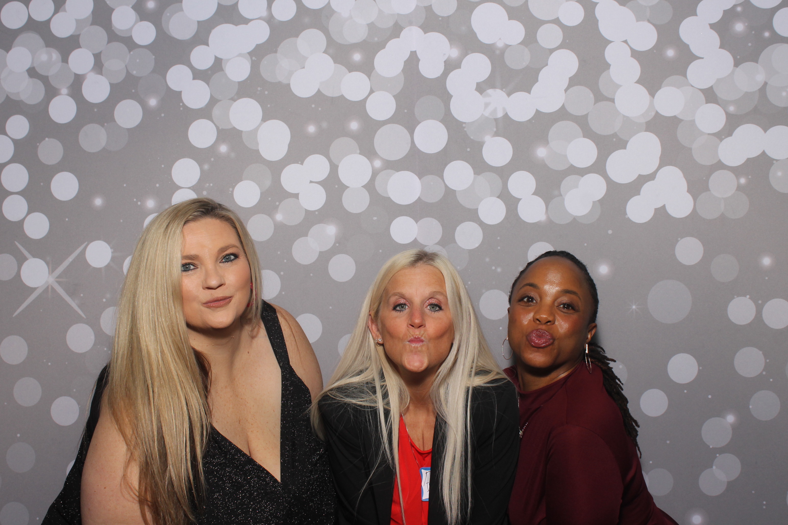 Protiviti Party | View more photos from the event at gallery.photoboothcincy.com/u/PhotoBoothCincy/Protiviti-Party