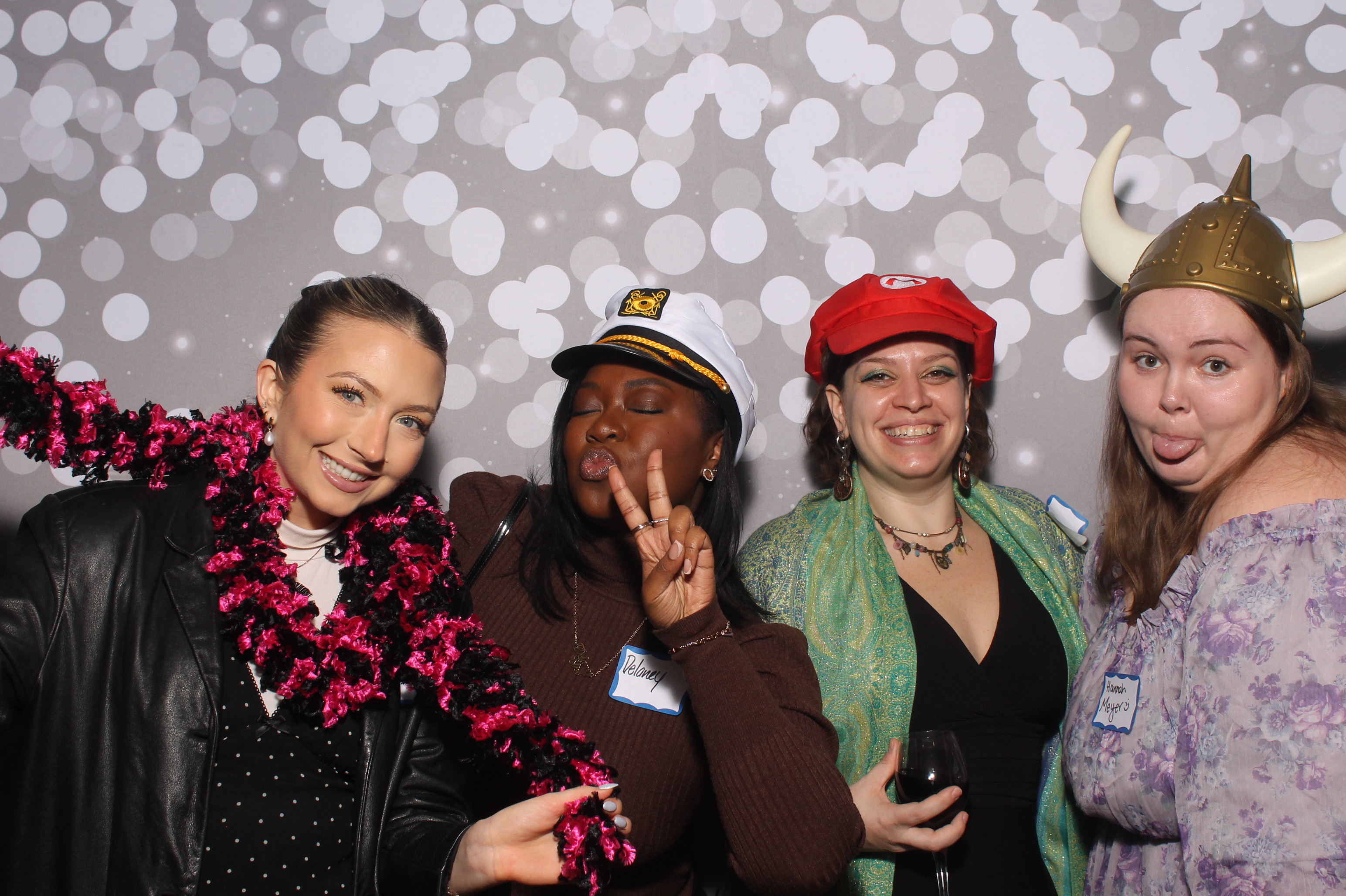 Protiviti Party | View more photos from the event at gallery.photoboothcincy.com/u/PhotoBoothCincy/Protiviti-Party