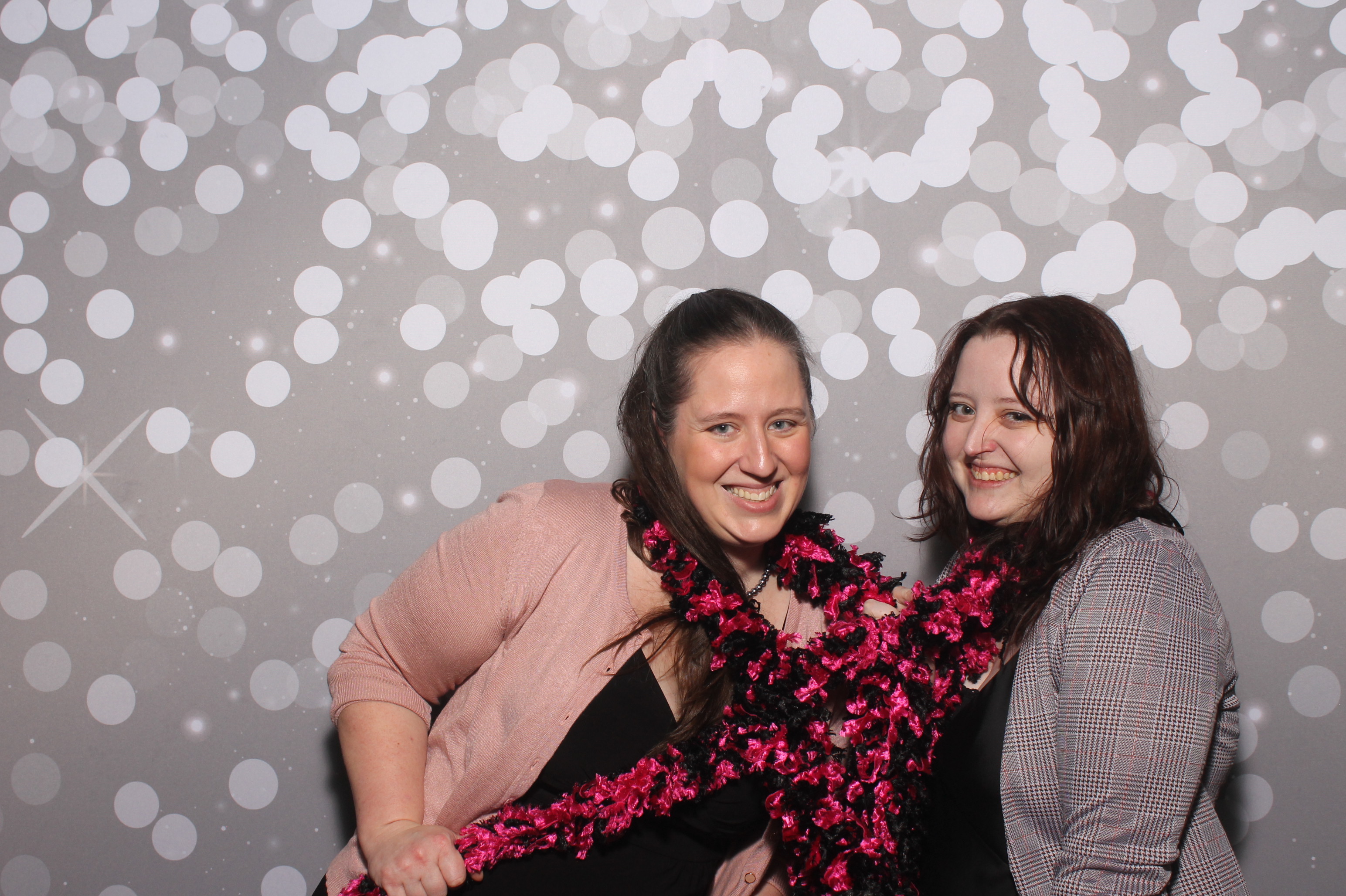 Protiviti Party | View more photos from the event at gallery.photoboothcincy.com/u/PhotoBoothCincy/Protiviti-Party
