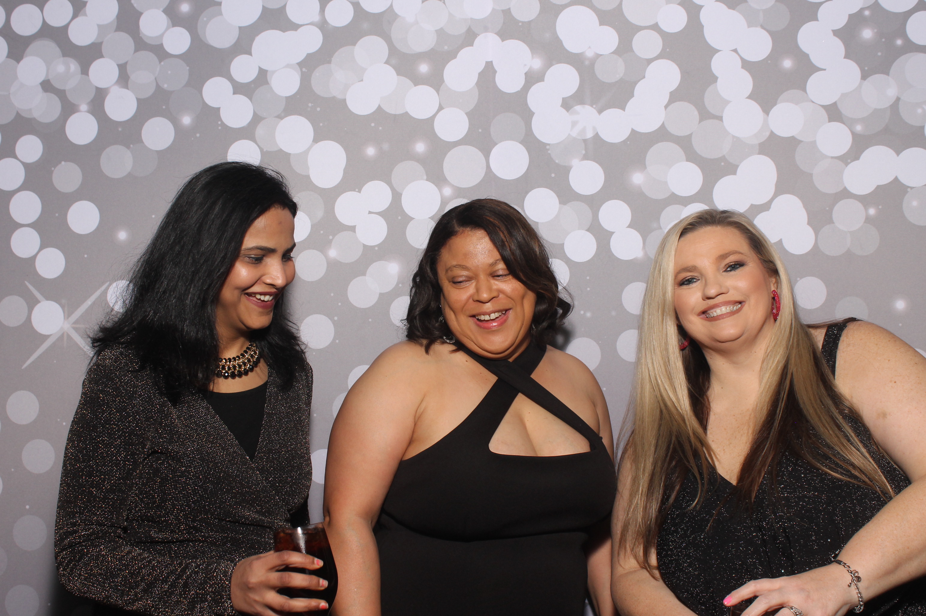 Protiviti Party | View more photos from the event at gallery.photoboothcincy.com/u/PhotoBoothCincy/Protiviti-Party