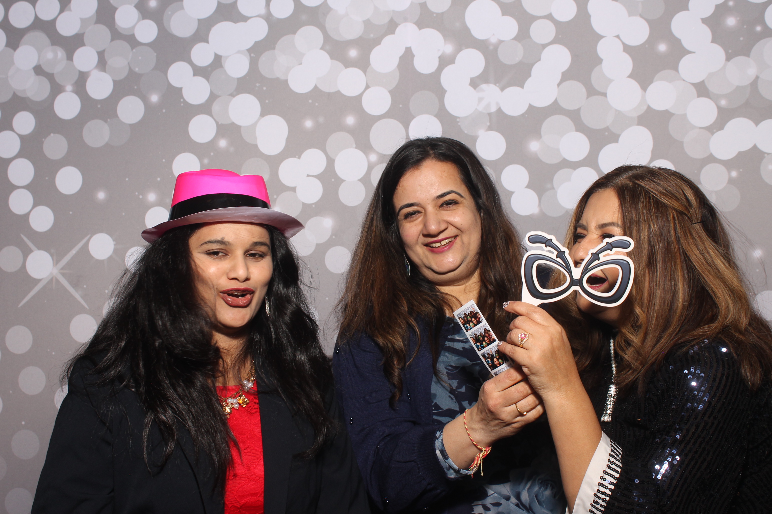 Protiviti Party | View more photos from the event at gallery.photoboothcincy.com/u/PhotoBoothCincy/Protiviti-Party