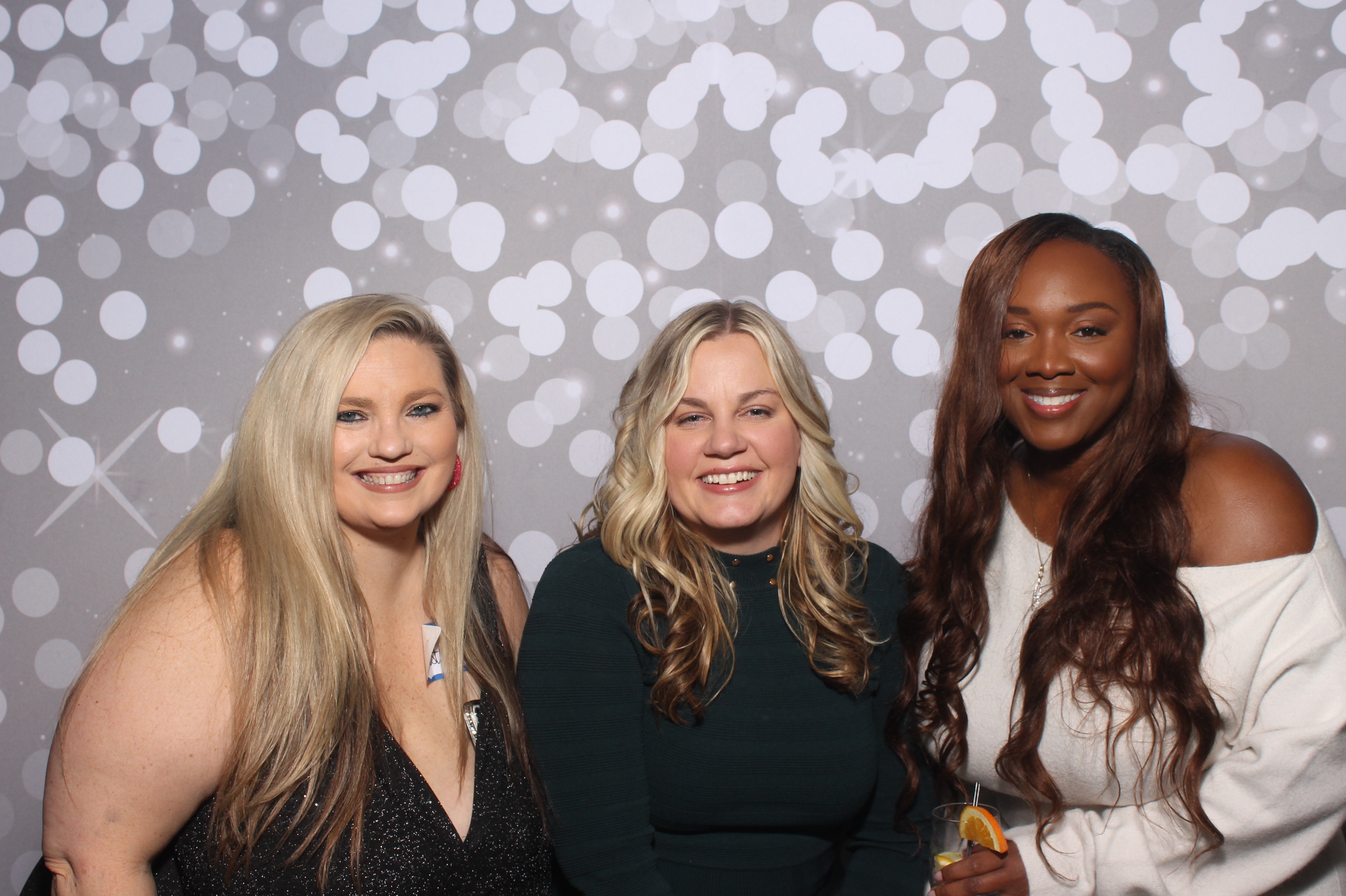 Protiviti Party | View more photos from the event at gallery.photoboothcincy.com/u/PhotoBoothCincy/Protiviti-Party