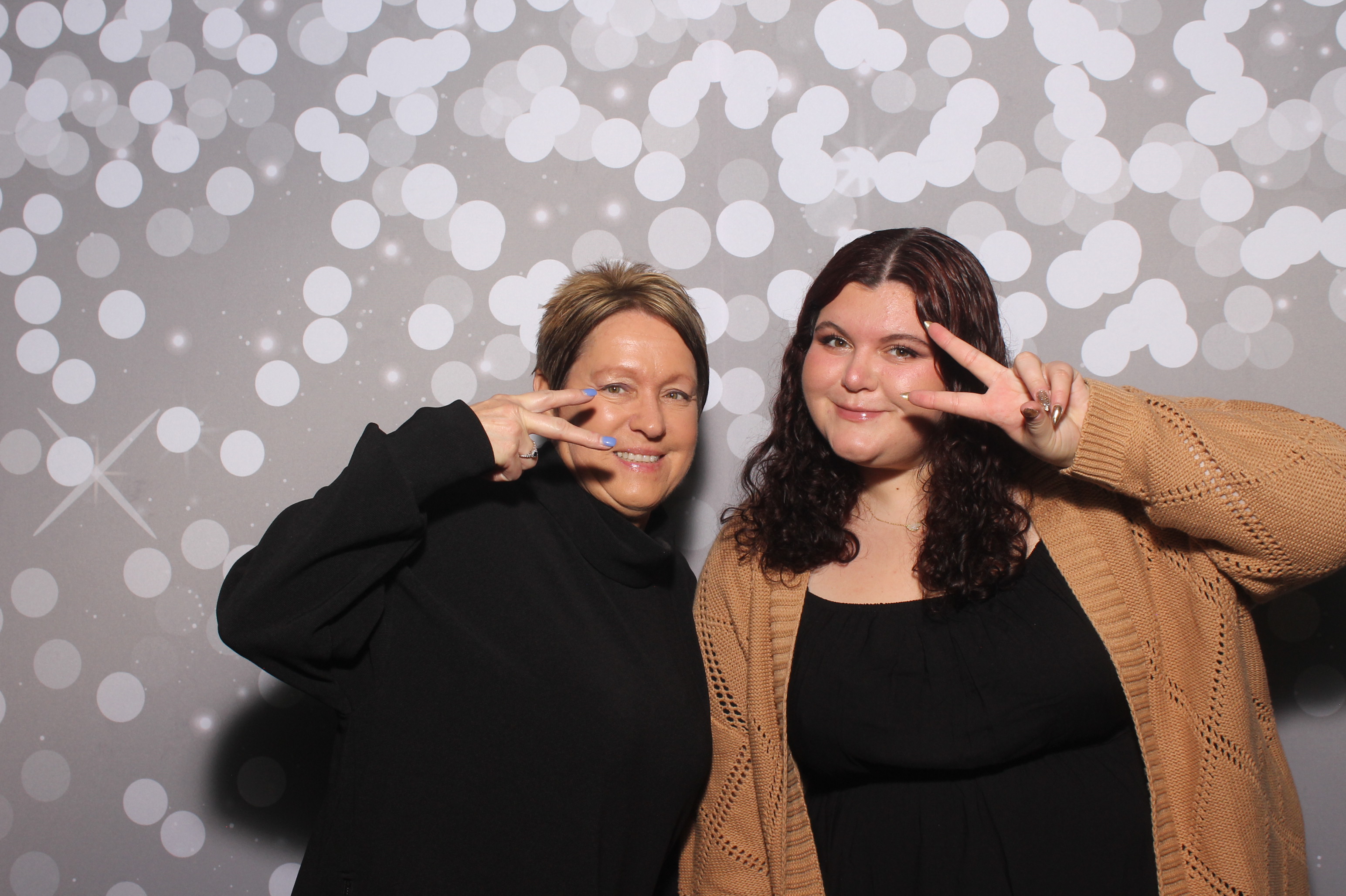 Protiviti Party | View more photos from the event at gallery.photoboothcincy.com/u/PhotoBoothCincy/Protiviti-Party