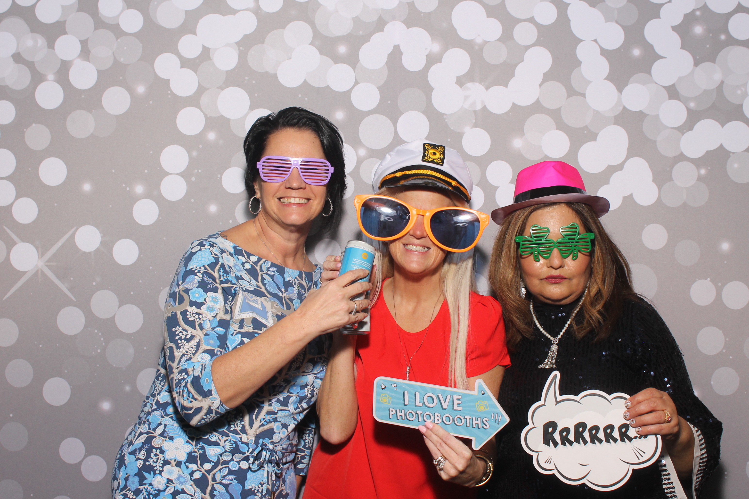 Protiviti Party | View more photos from the event at gallery.photoboothcincy.com/u/PhotoBoothCincy/Protiviti-Party