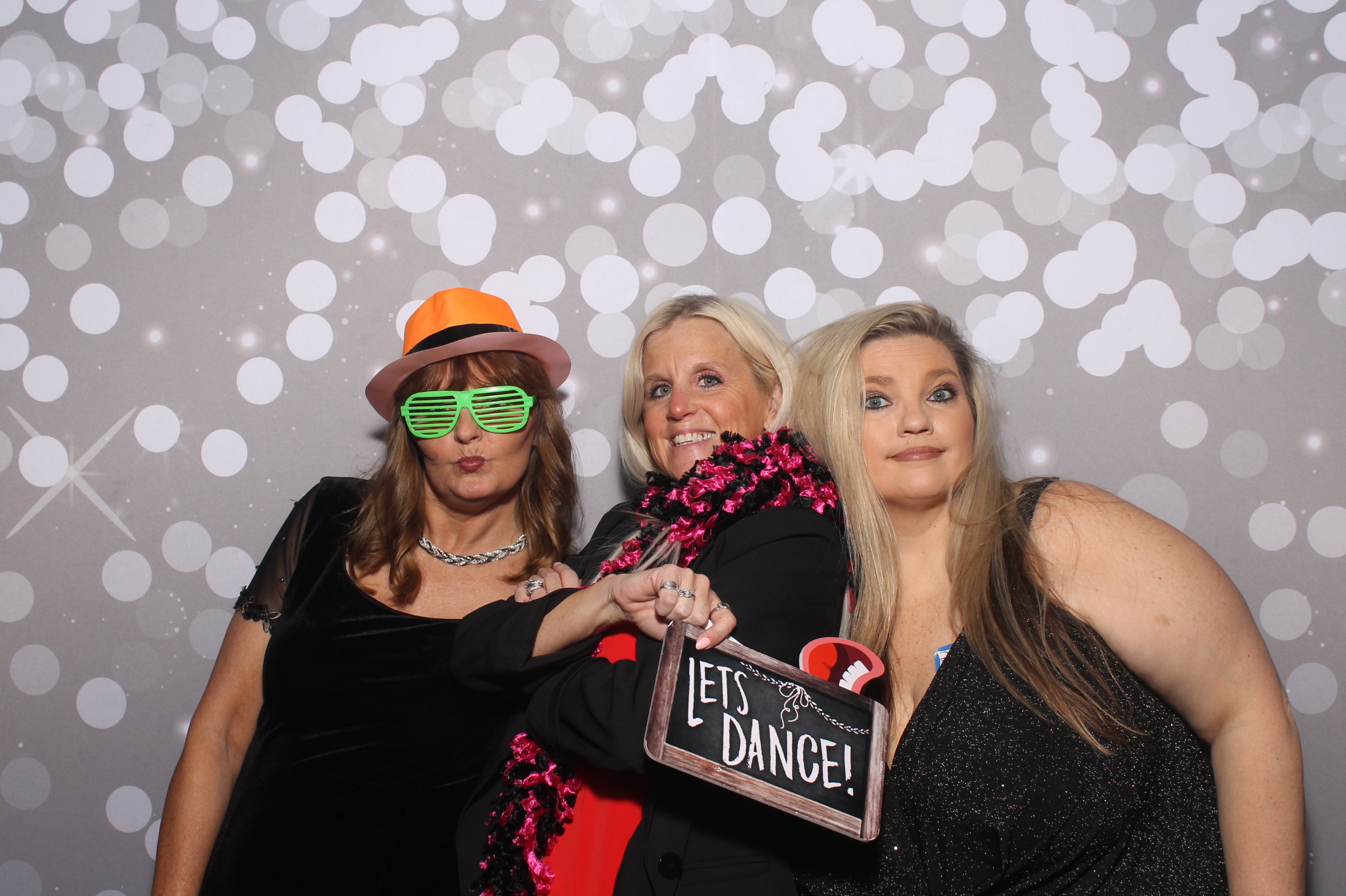 Protiviti Party | View more photos from the event at gallery.photoboothcincy.com/u/PhotoBoothCincy/Protiviti-Party