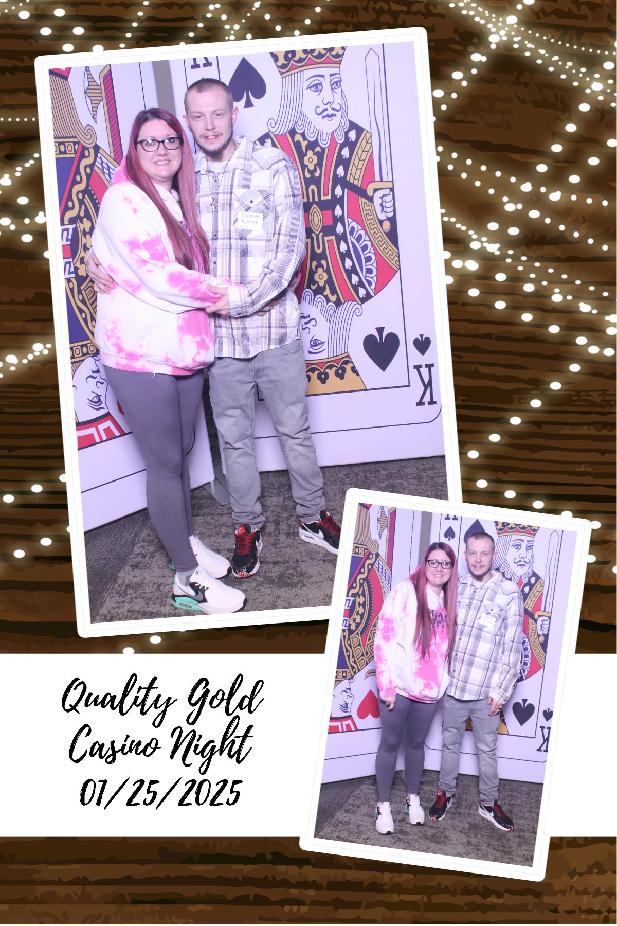 Quality Gold Holiday Party  | View more photos from the event at gallery.photoboothcincy.com/u/PhotoBoothCincy/Quality-Gold-Holiday-Party