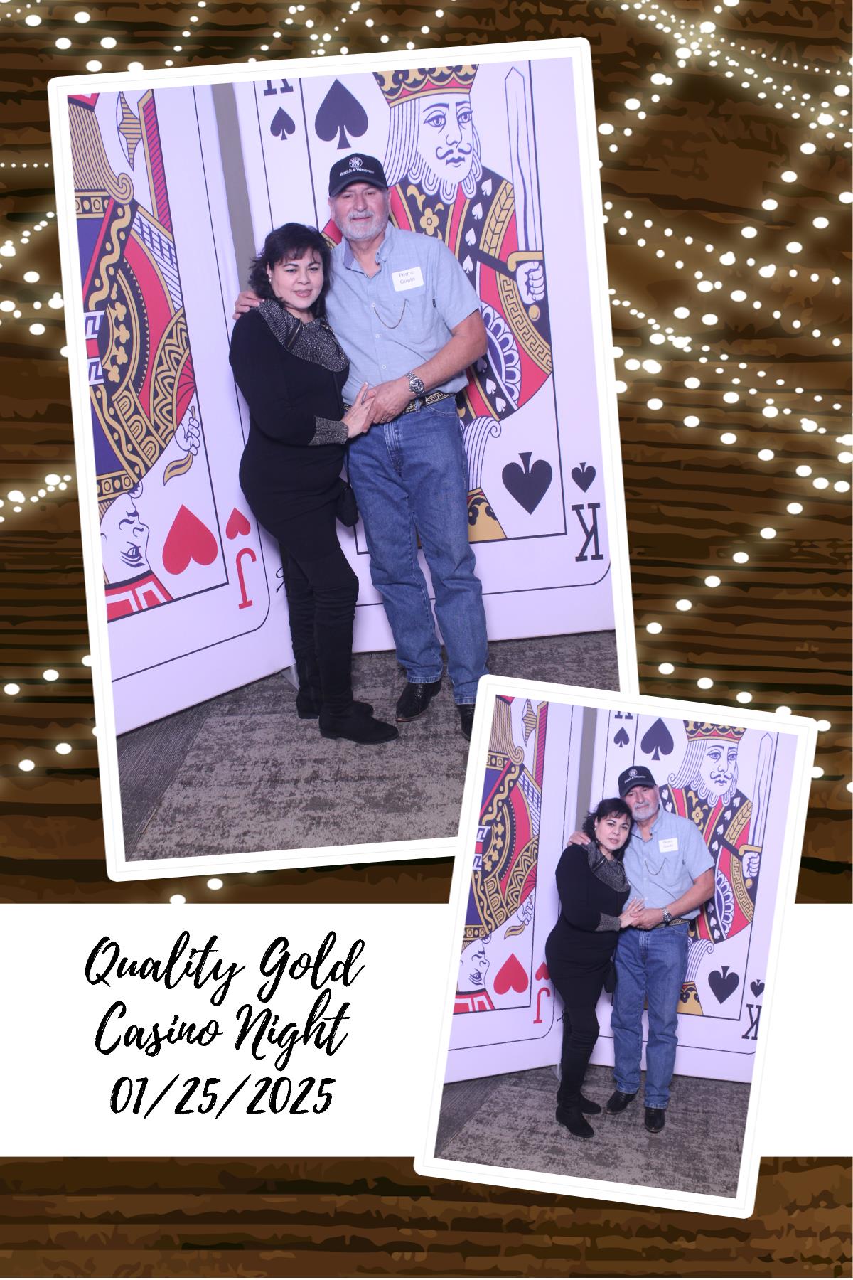 Quality Gold Holiday Party  | View more photos from the event at gallery.photoboothcincy.com/u/PhotoBoothCincy/Quality-Gold-Holiday-Party