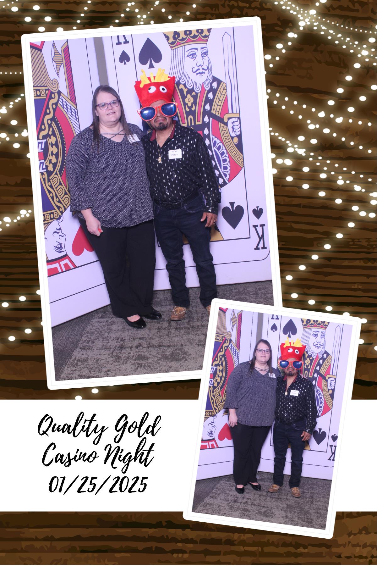 Quality Gold Holiday Party  | View more photos from the event at gallery.photoboothcincy.com/u/PhotoBoothCincy/Quality-Gold-Holiday-Party