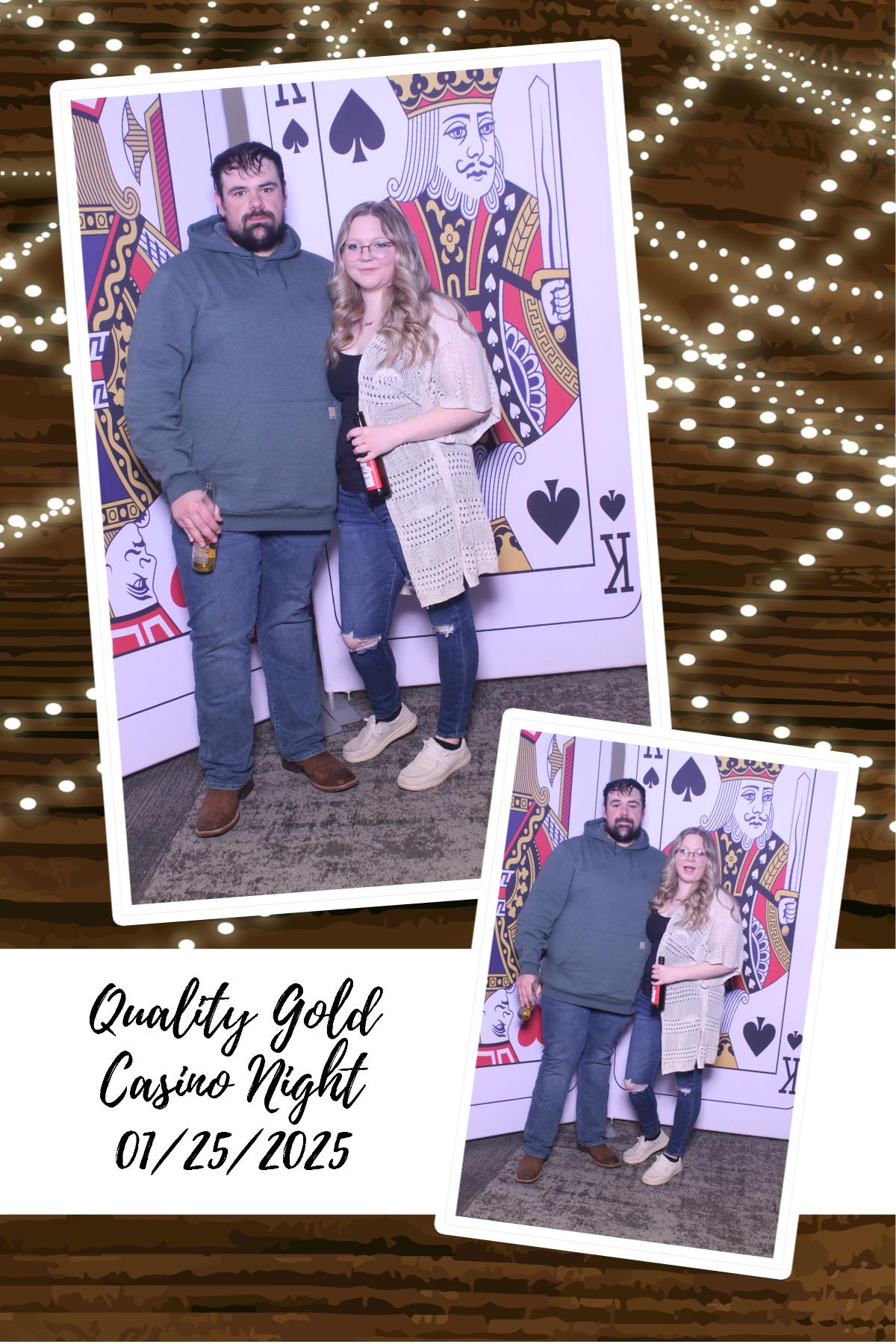 Quality Gold Holiday Party  | View more photos from the event at gallery.photoboothcincy.com/u/PhotoBoothCincy/Quality-Gold-Holiday-Party