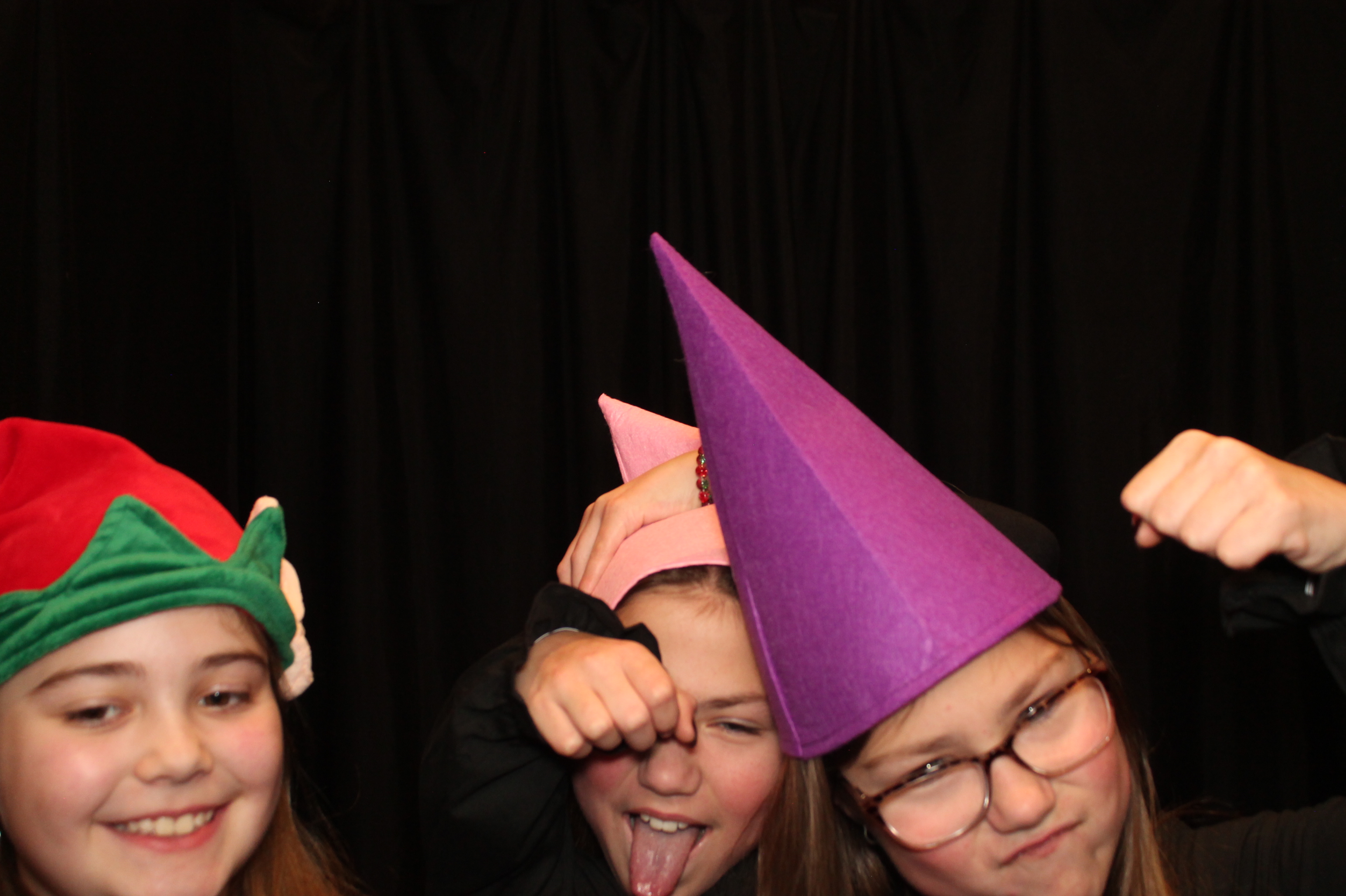 Quasonix Christmas Party | View more photos from the event at gallery.photoboothcincy.com/u/PhotoBoothCincy/Quasonix-Christmas-Party