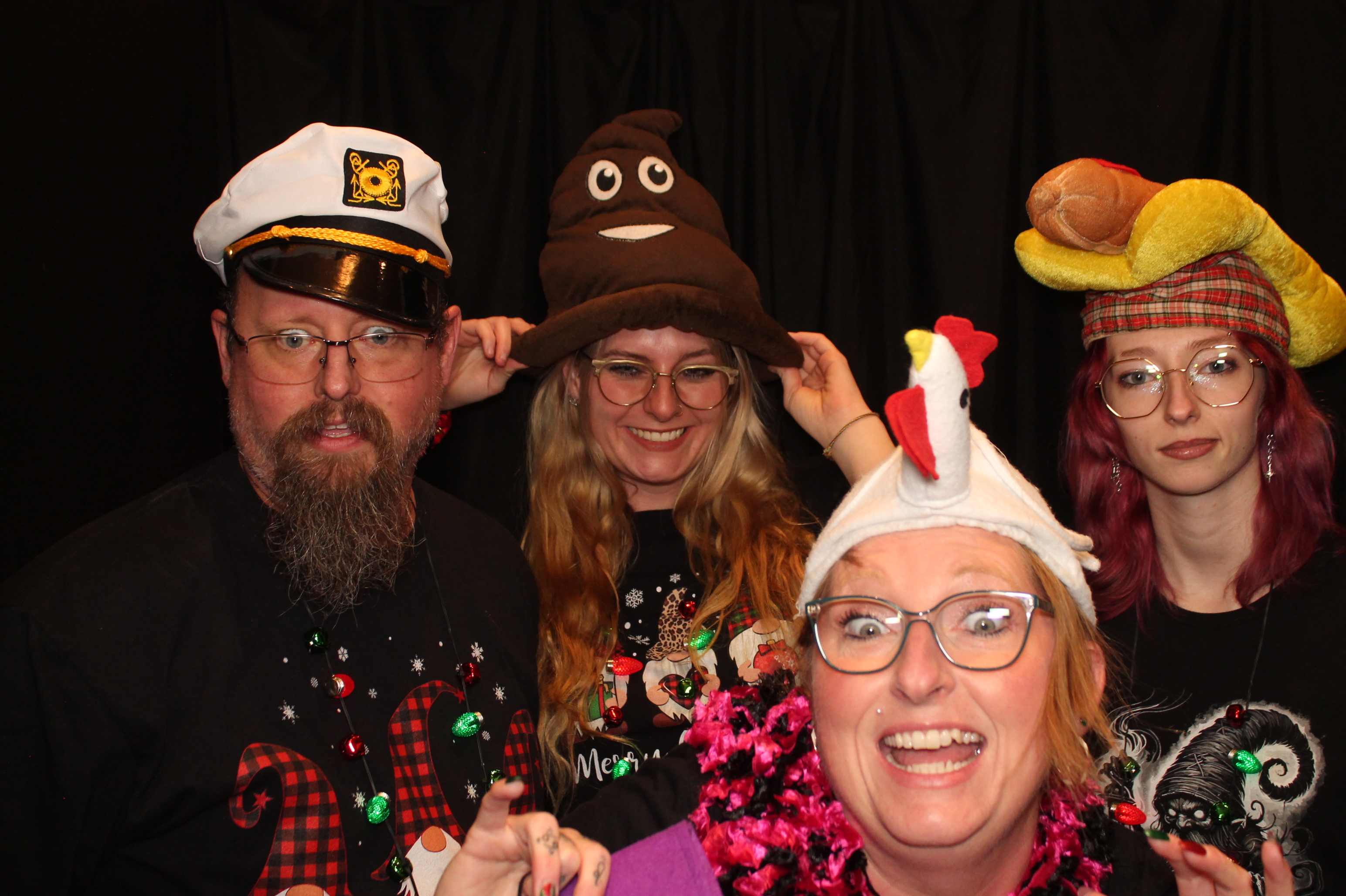 Quasonix Christmas Party | View more photos from the event at gallery.photoboothcincy.com/u/PhotoBoothCincy/Quasonix-Christmas-Party