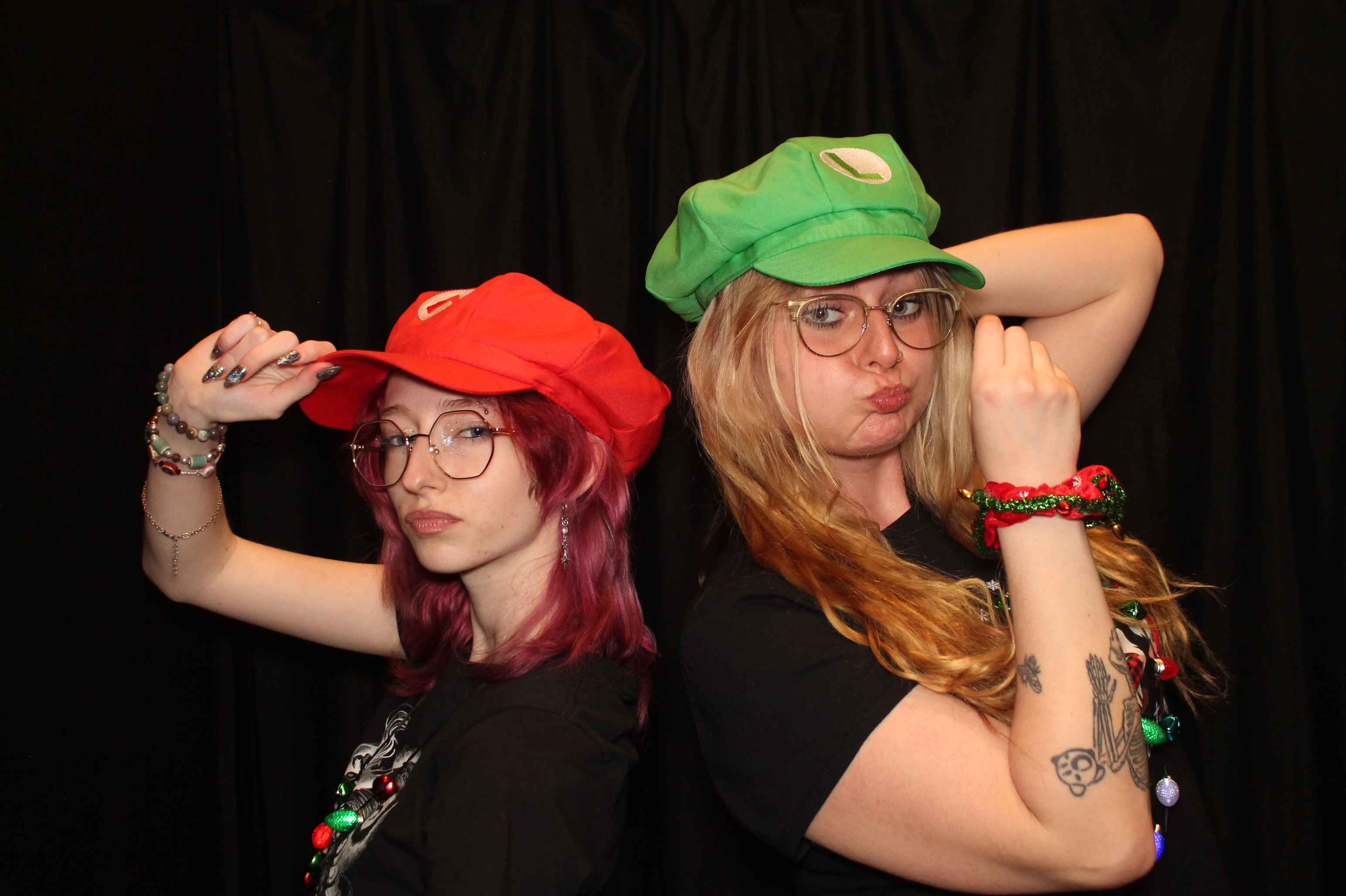 Quasonix Christmas Party | View more photos from the event at gallery.photoboothcincy.com/u/PhotoBoothCincy/Quasonix-Christmas-Party