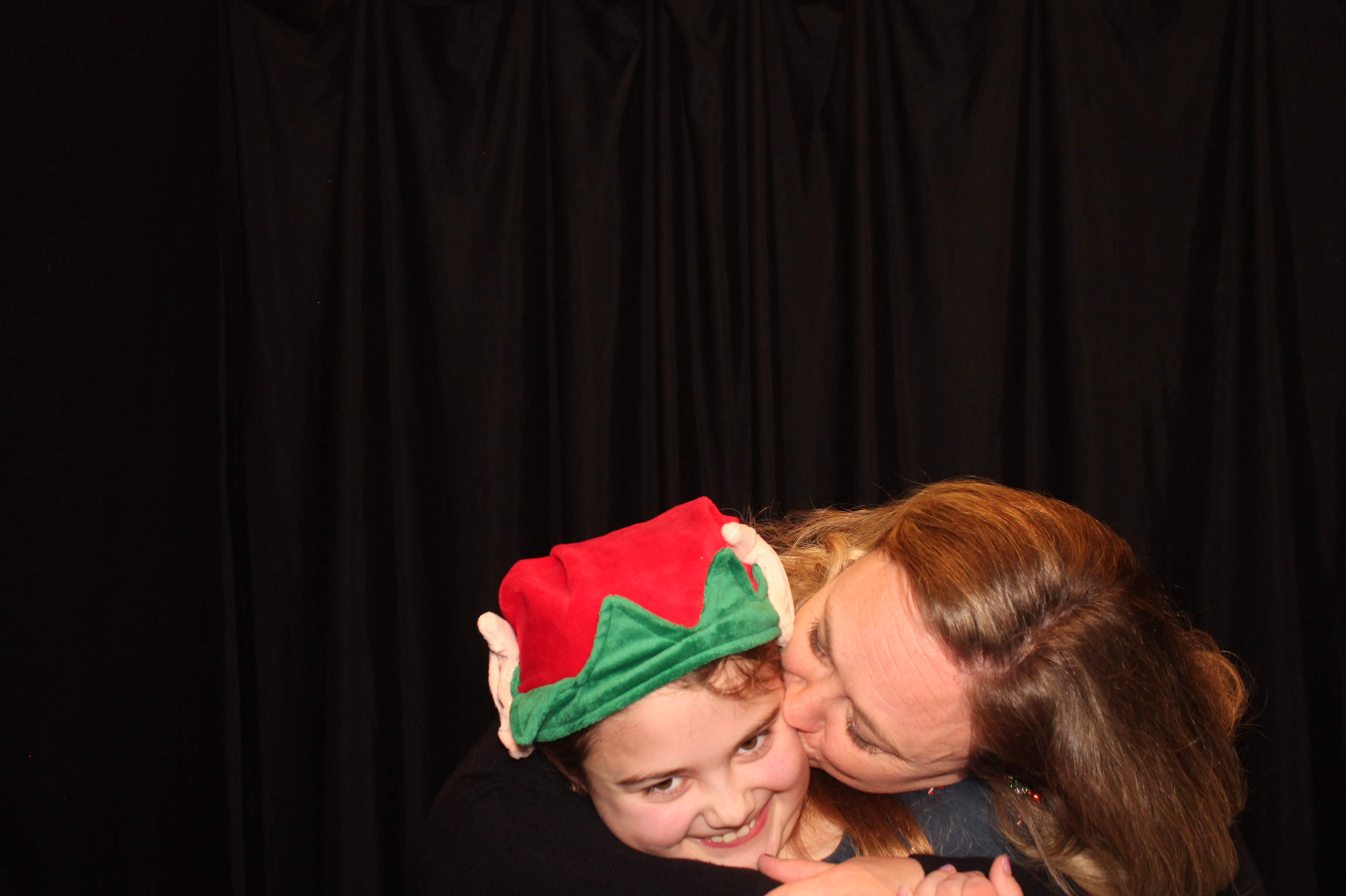 Quasonix Christmas Party | View more photos from the event at gallery.photoboothcincy.com/u/PhotoBoothCincy/Quasonix-Christmas-Party