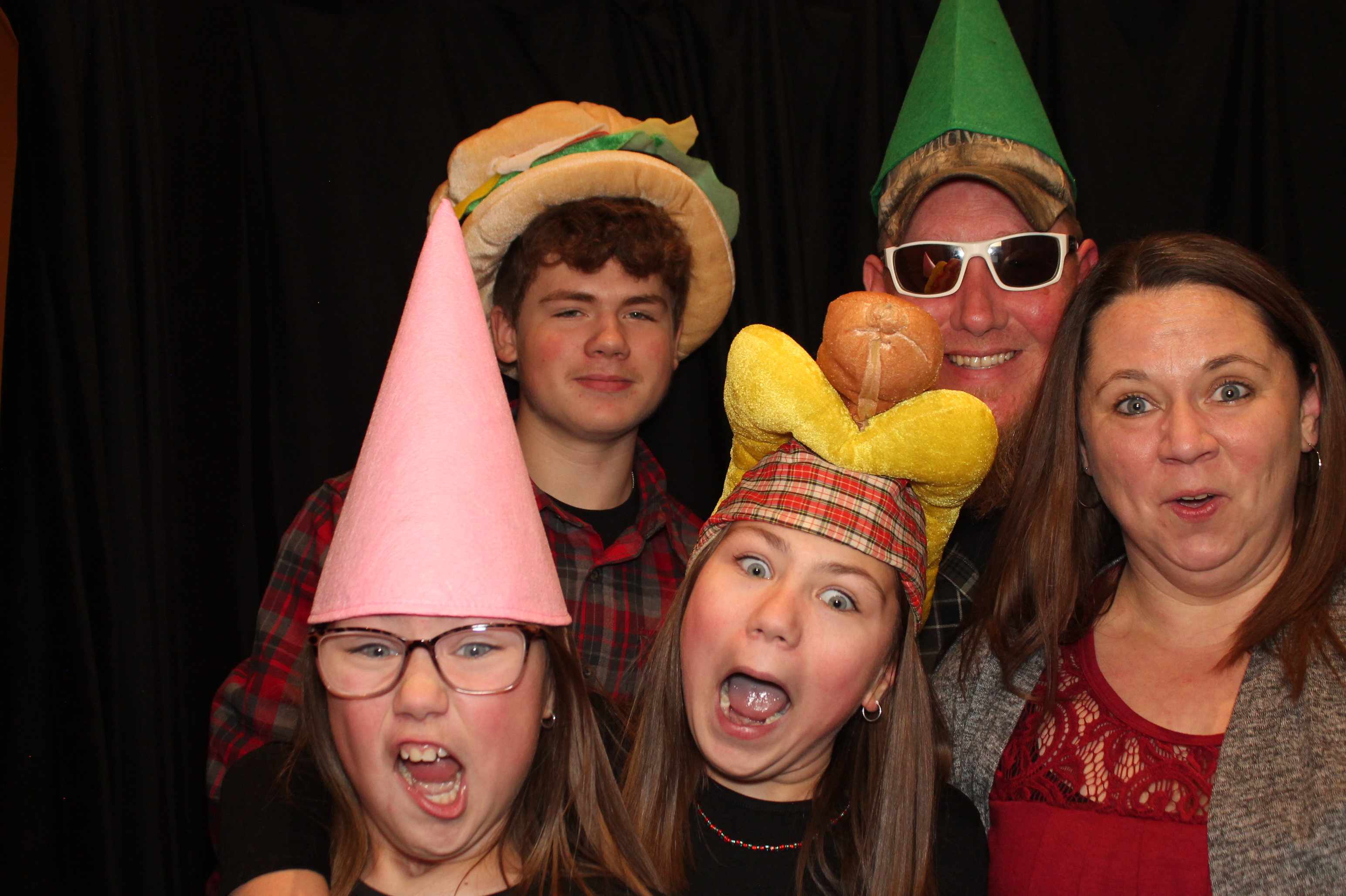 Quasonix Christmas Party | View more photos from the event at gallery.photoboothcincy.com/u/PhotoBoothCincy/Quasonix-Christmas-Party