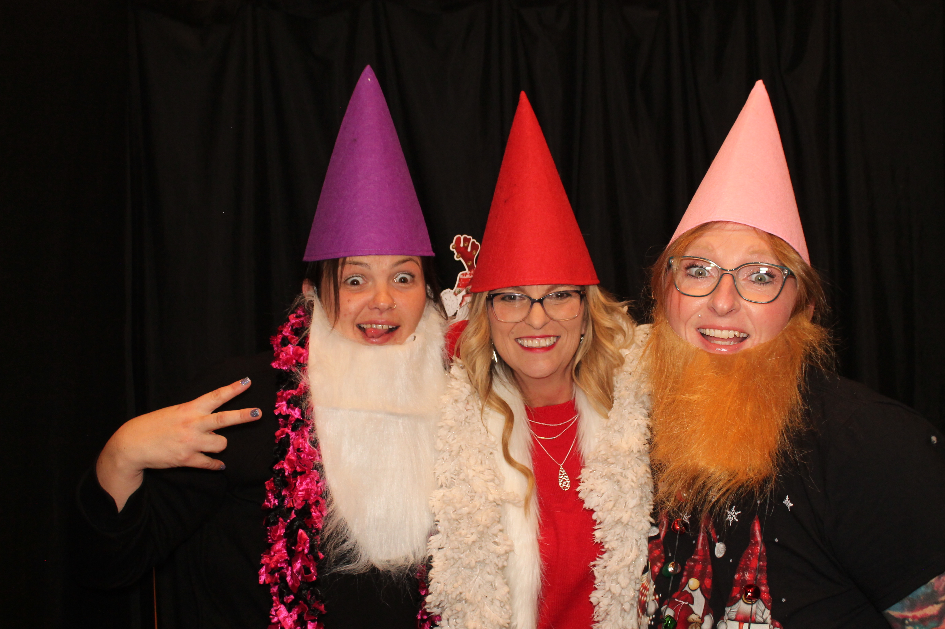 Quasonix Christmas Party | View more photos from the event at gallery.photoboothcincy.com/u/PhotoBoothCincy/Quasonix-Christmas-Party