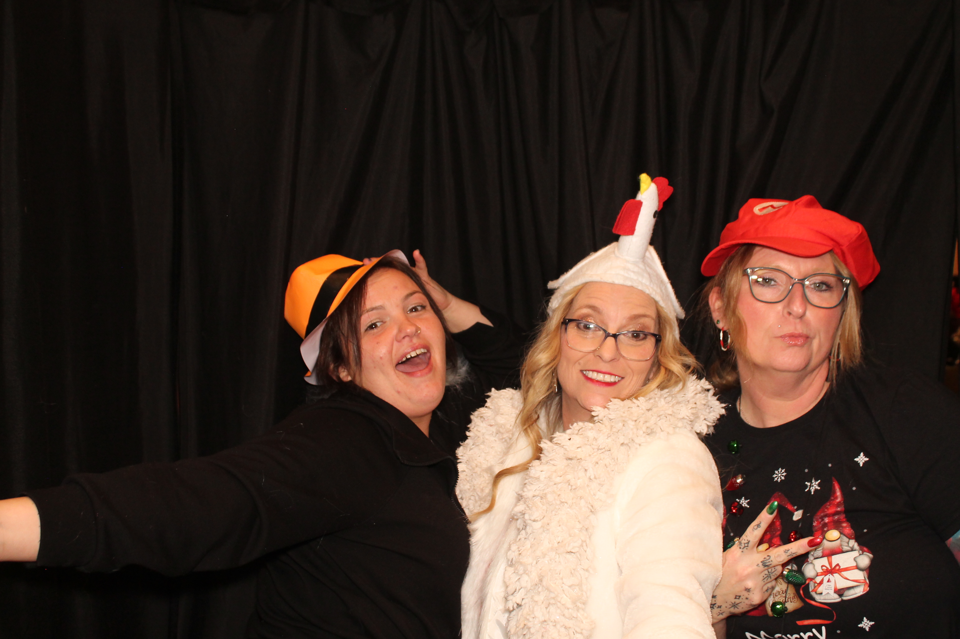 Quasonix Christmas Party | View more photos from the event at gallery.photoboothcincy.com/u/PhotoBoothCincy/Quasonix-Christmas-Party