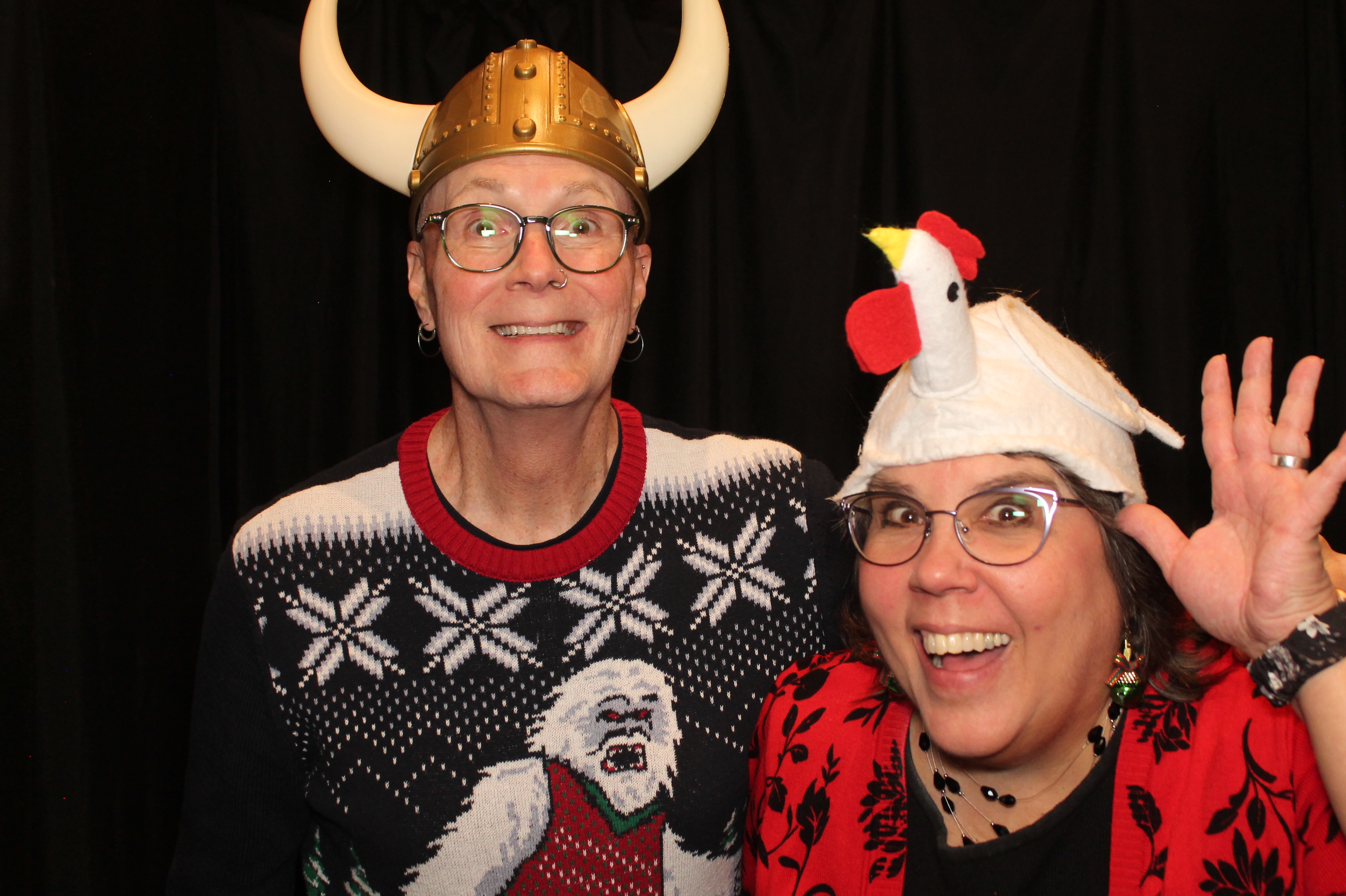 Quasonix Christmas Party | View more photos from the event at gallery.photoboothcincy.com/u/PhotoBoothCincy/Quasonix-Christmas-Party